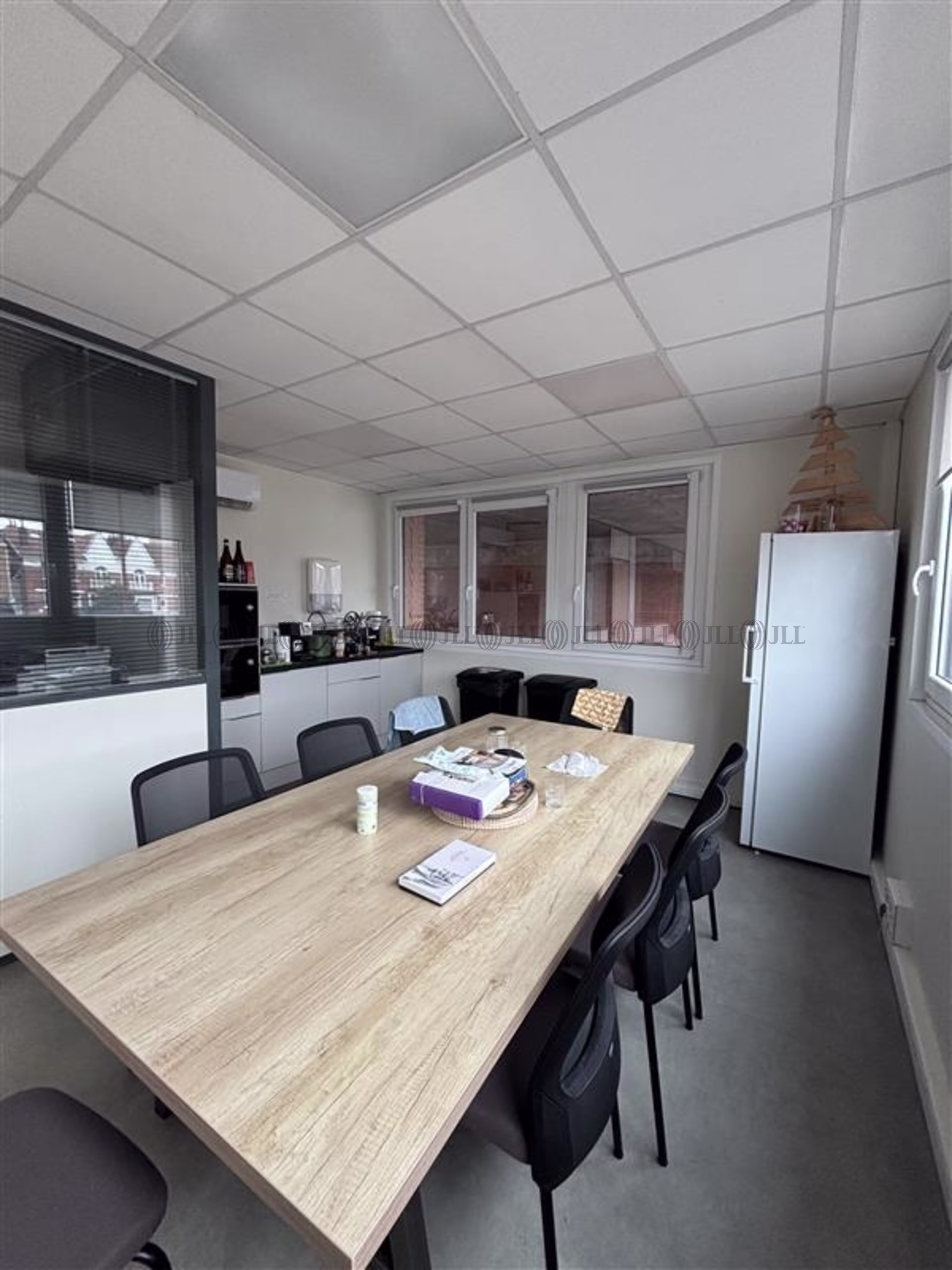 969 AVENUE DE LA REPUBLIQUE