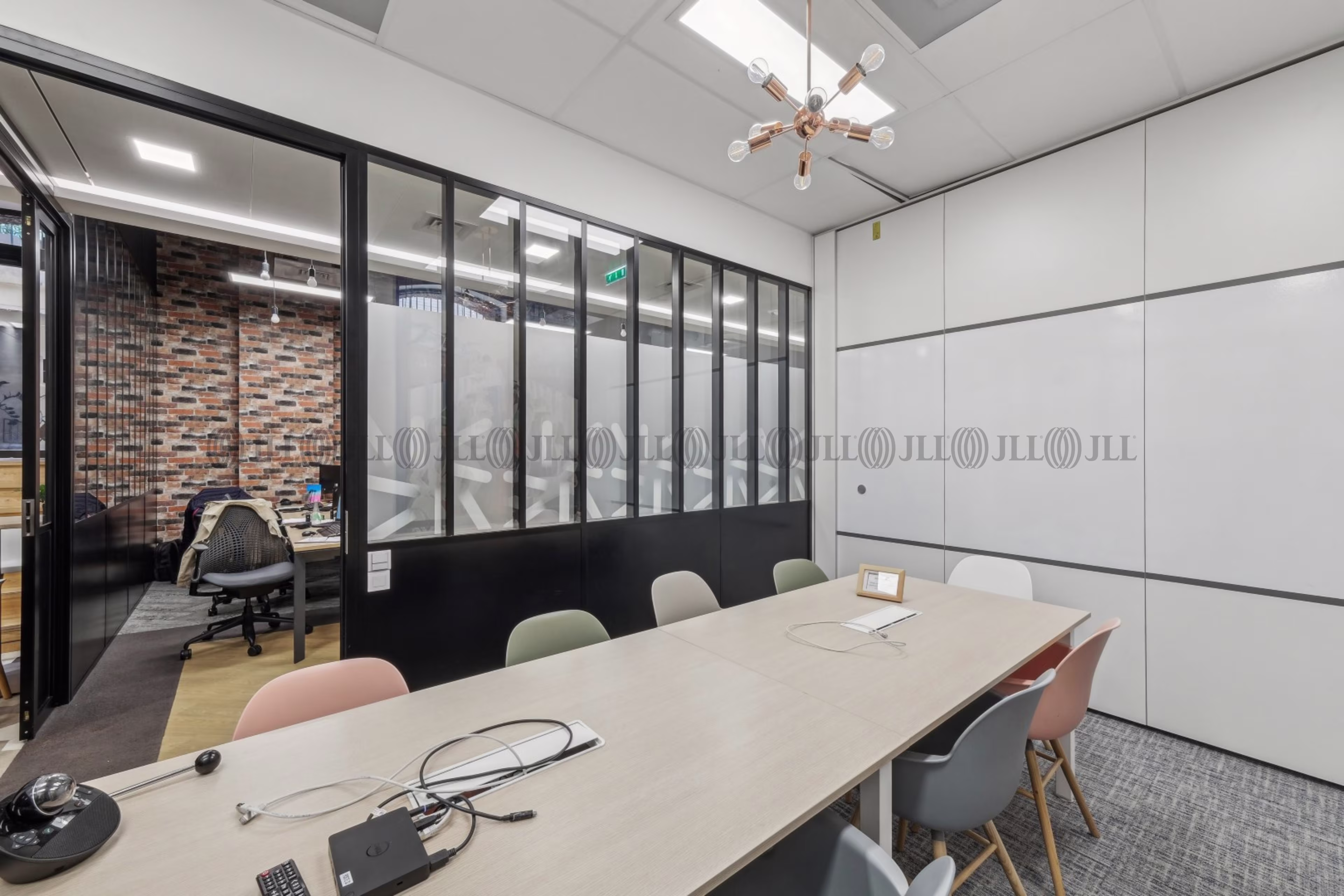 106-108 RUE LA BOETIE