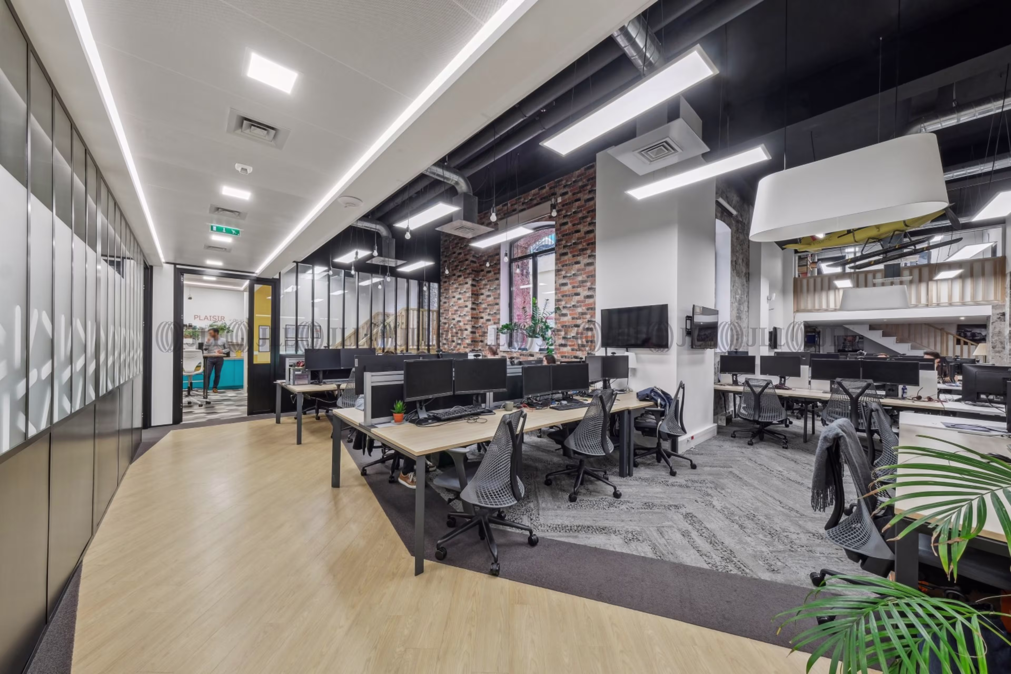 106-108 RUE LA BOETIE