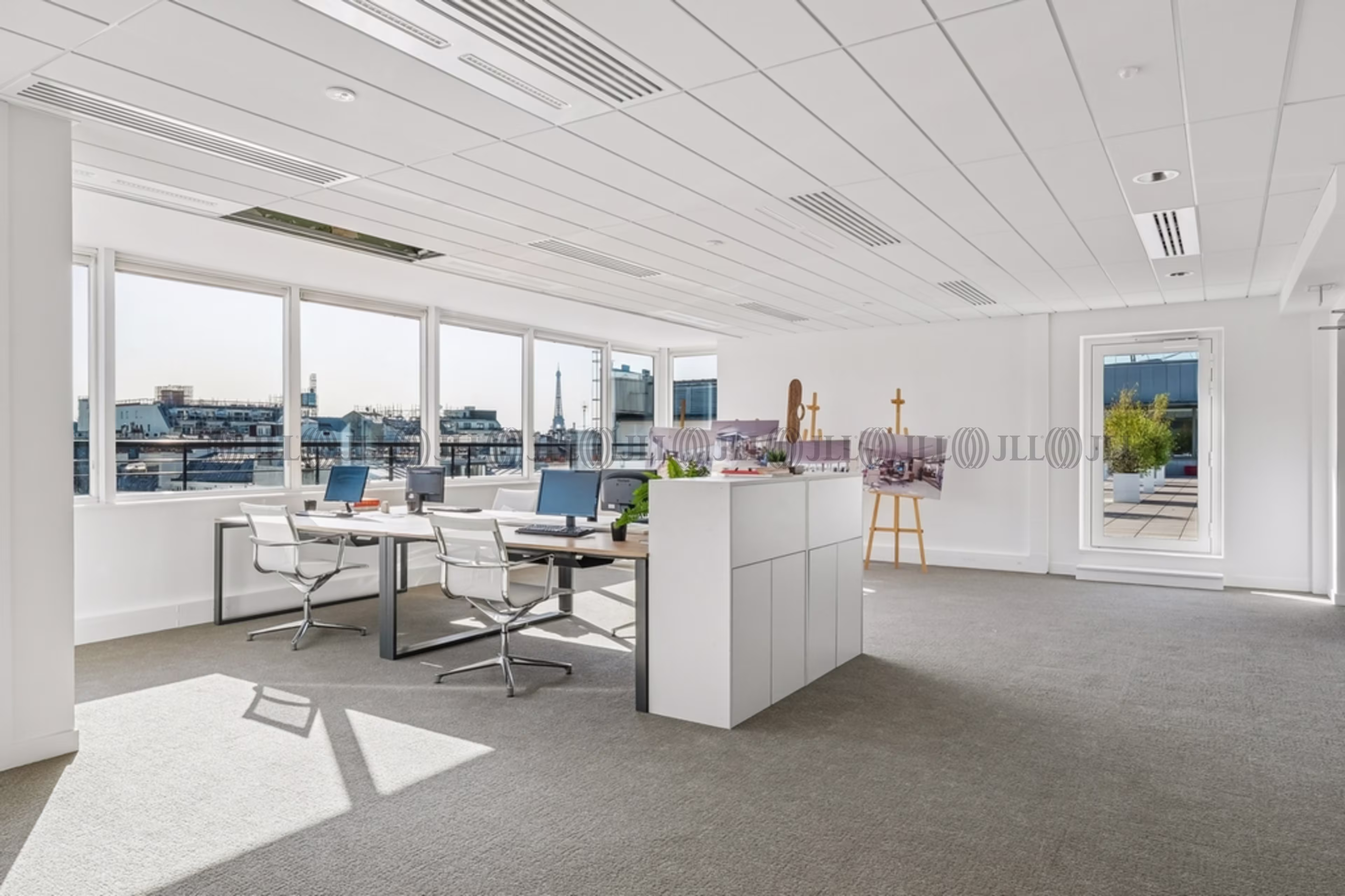 107 RUE SAINT LAZARE