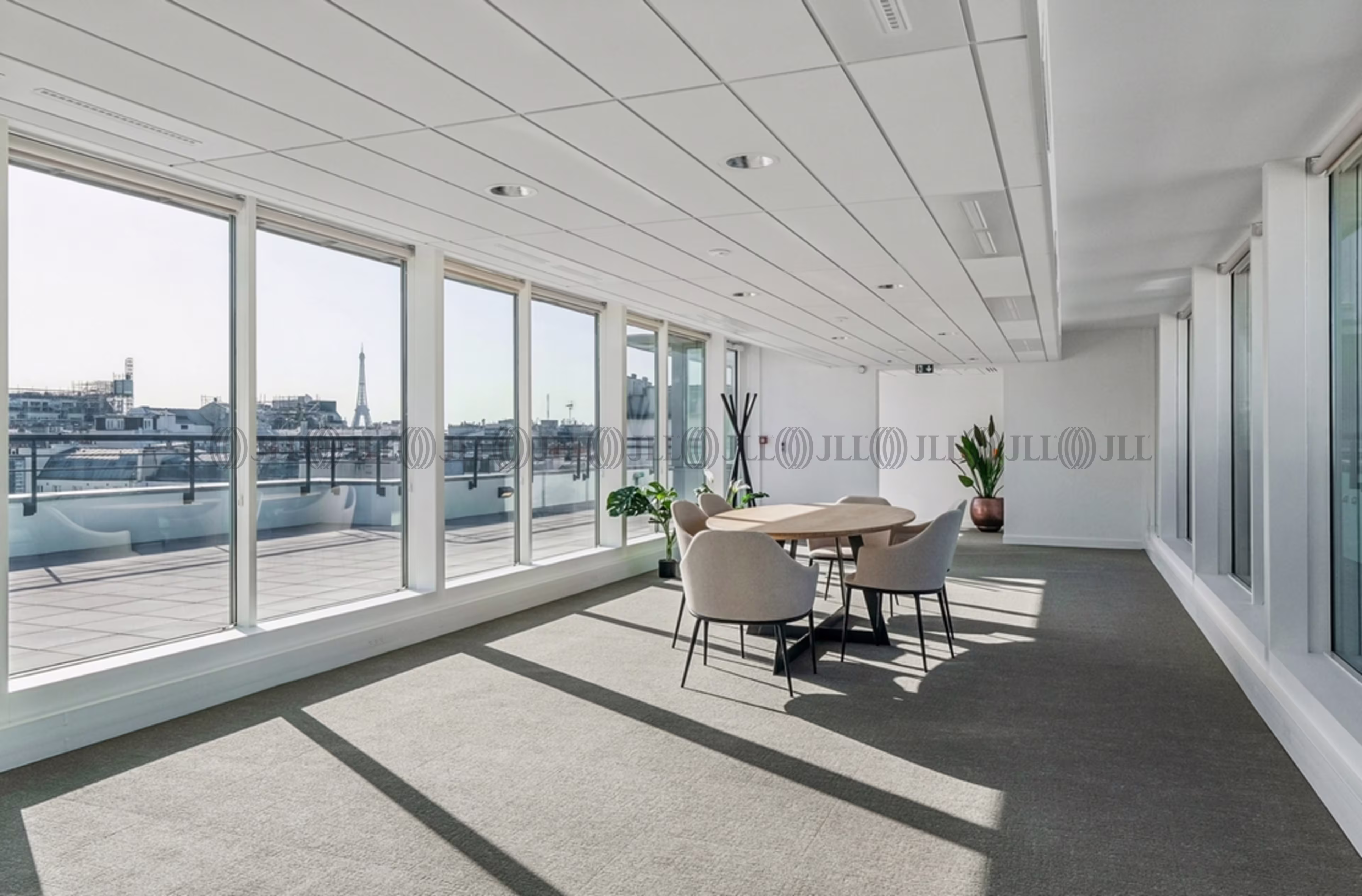 107 RUE SAINT LAZARE