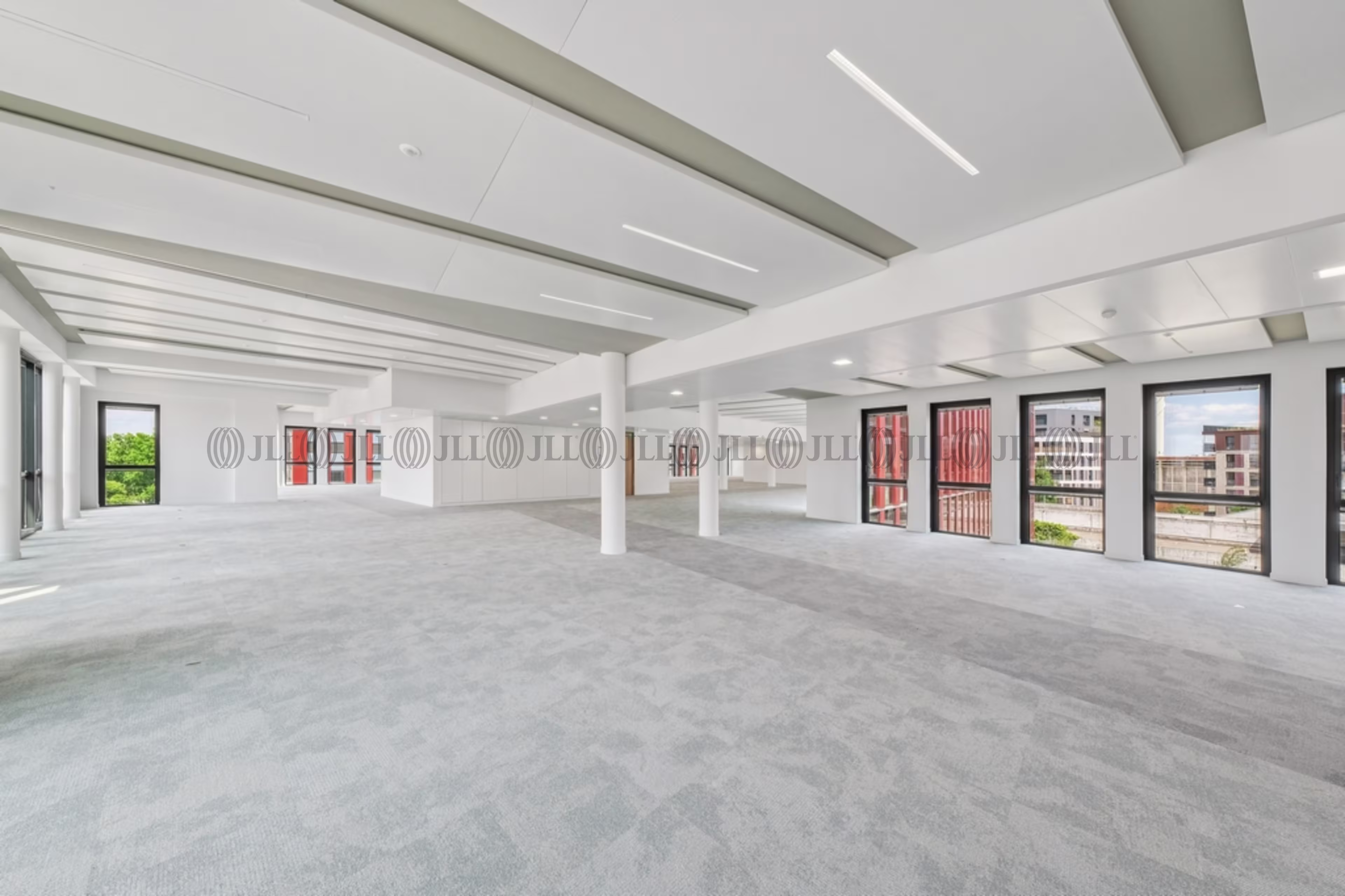 64-78 AVENUE GASTON ROUSSEL