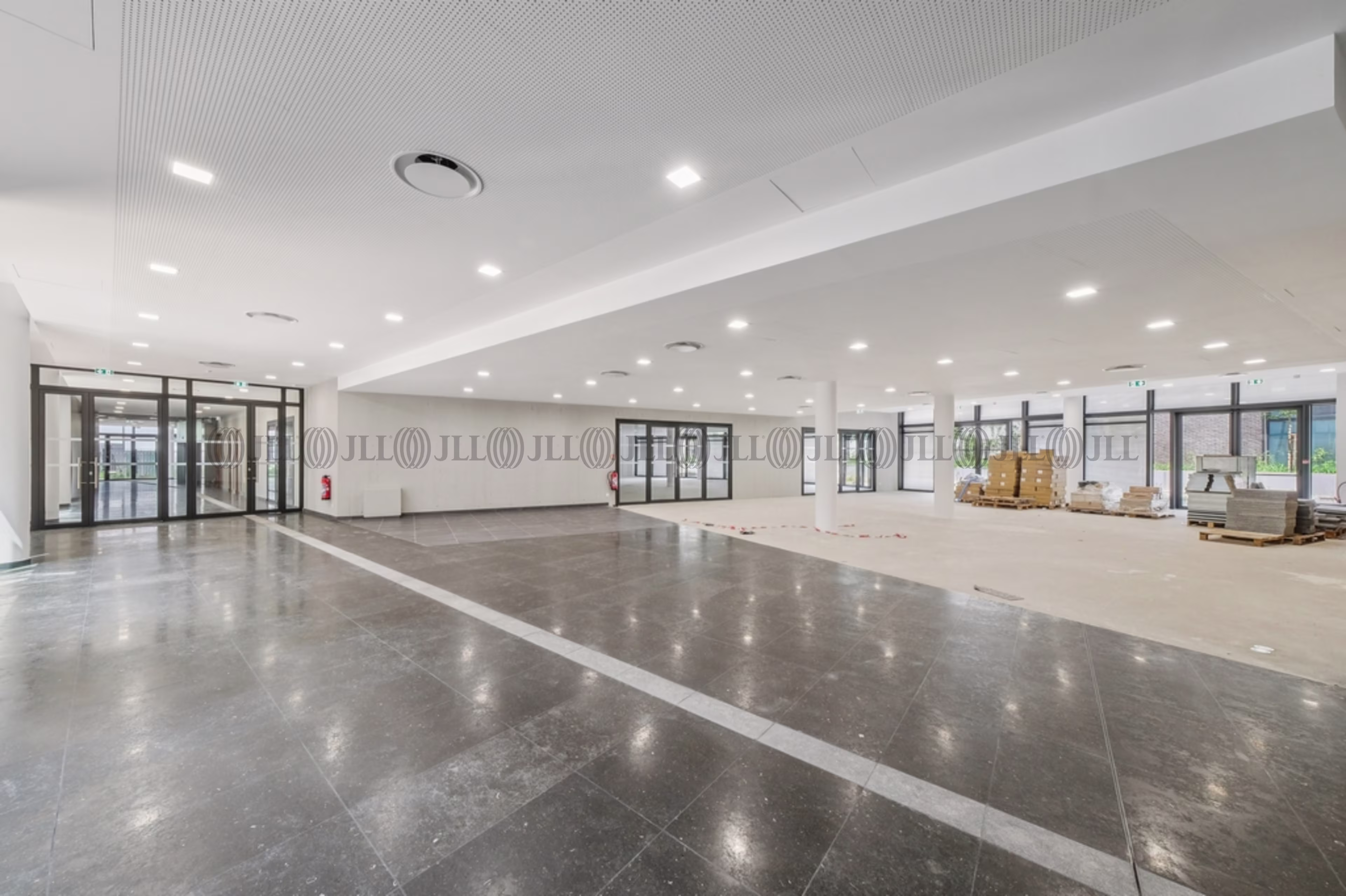 64-78 AVENUE GASTON ROUSSEL