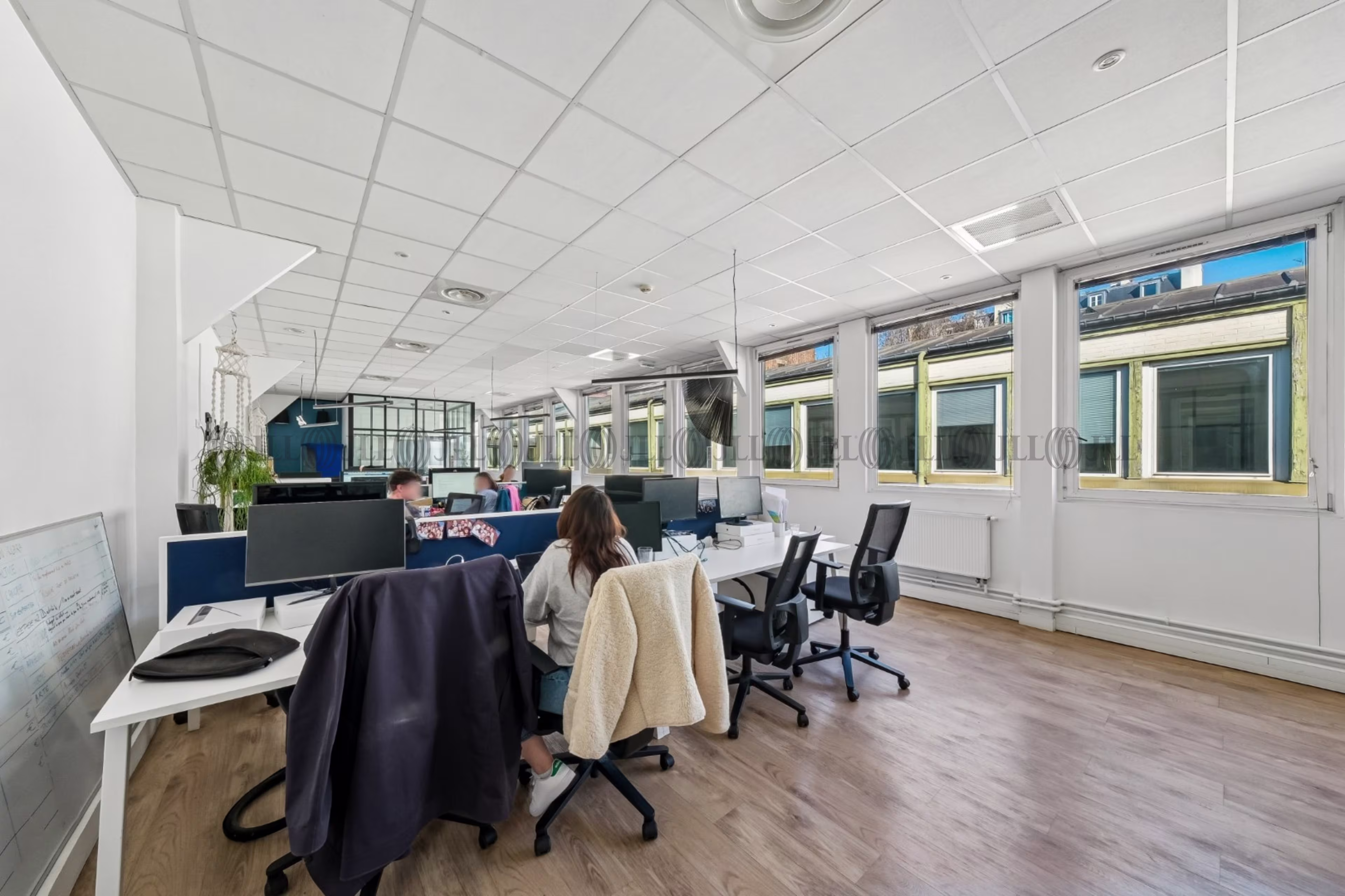 110 AVENUE DE LA REPUBLIQUE