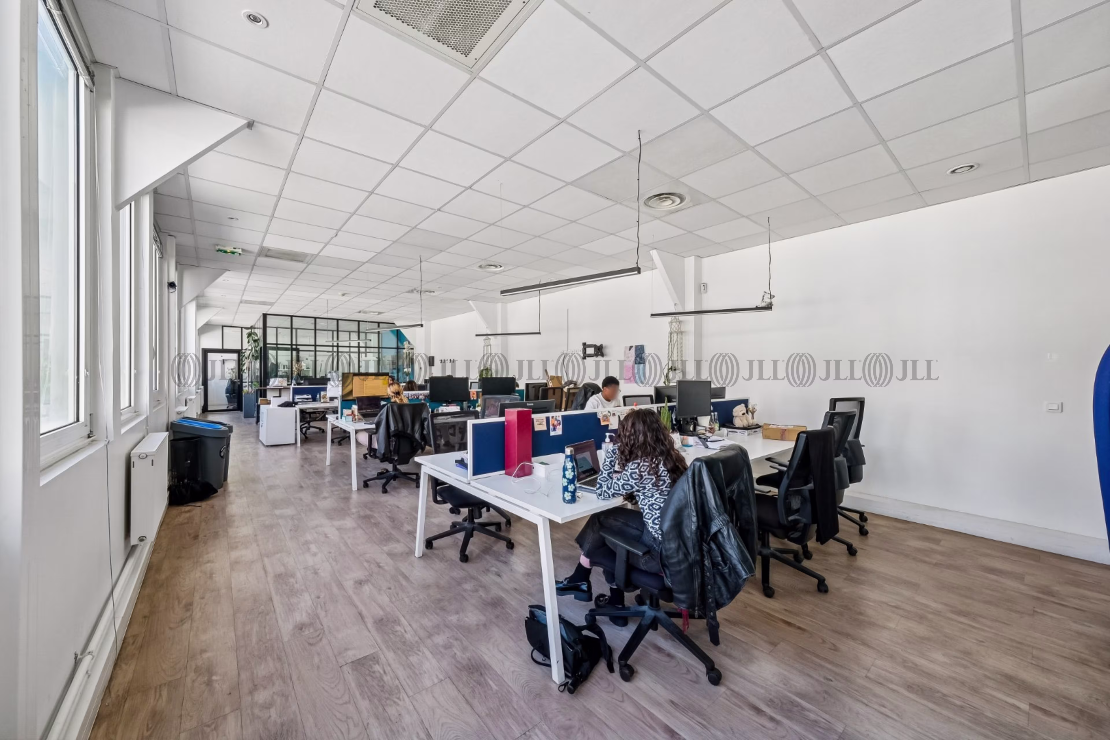 110 AVENUE DE LA REPUBLIQUE