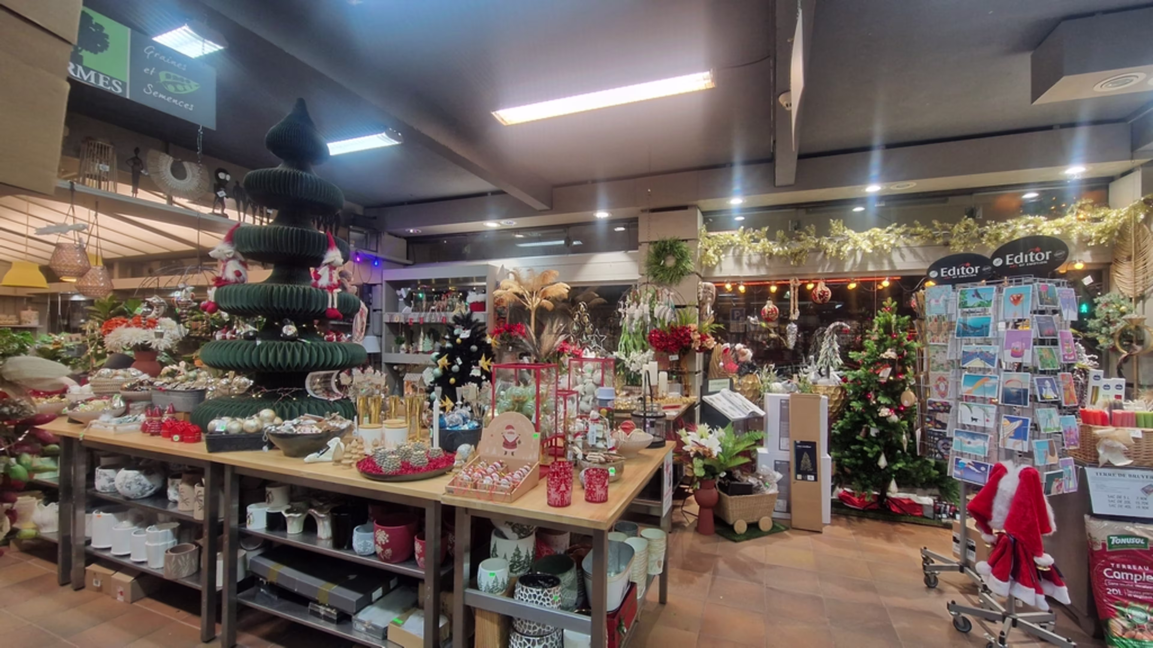 182 AVENUE CHARLES DE GAULLE