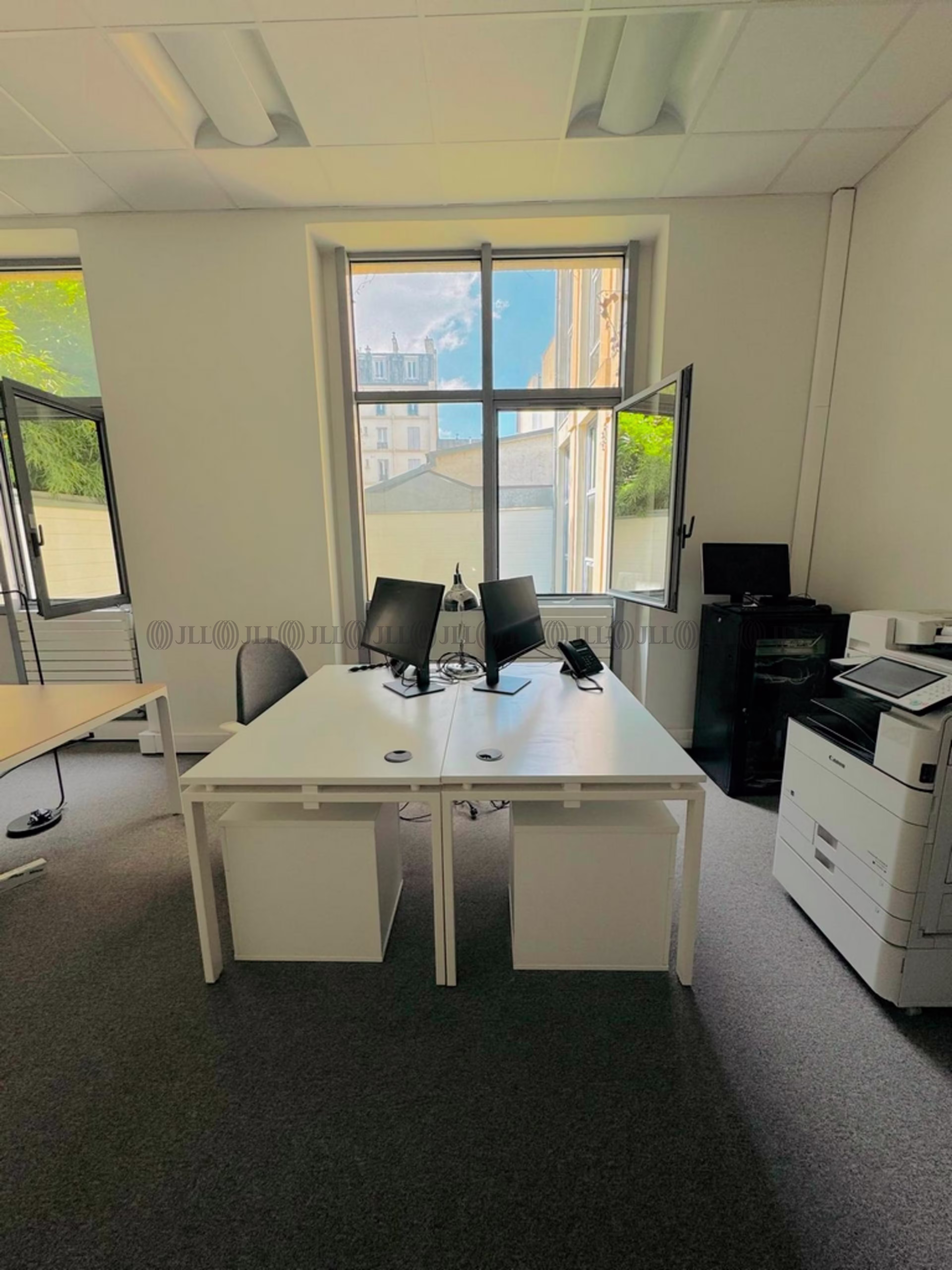 17 RUE LOUIS ROUQUIER