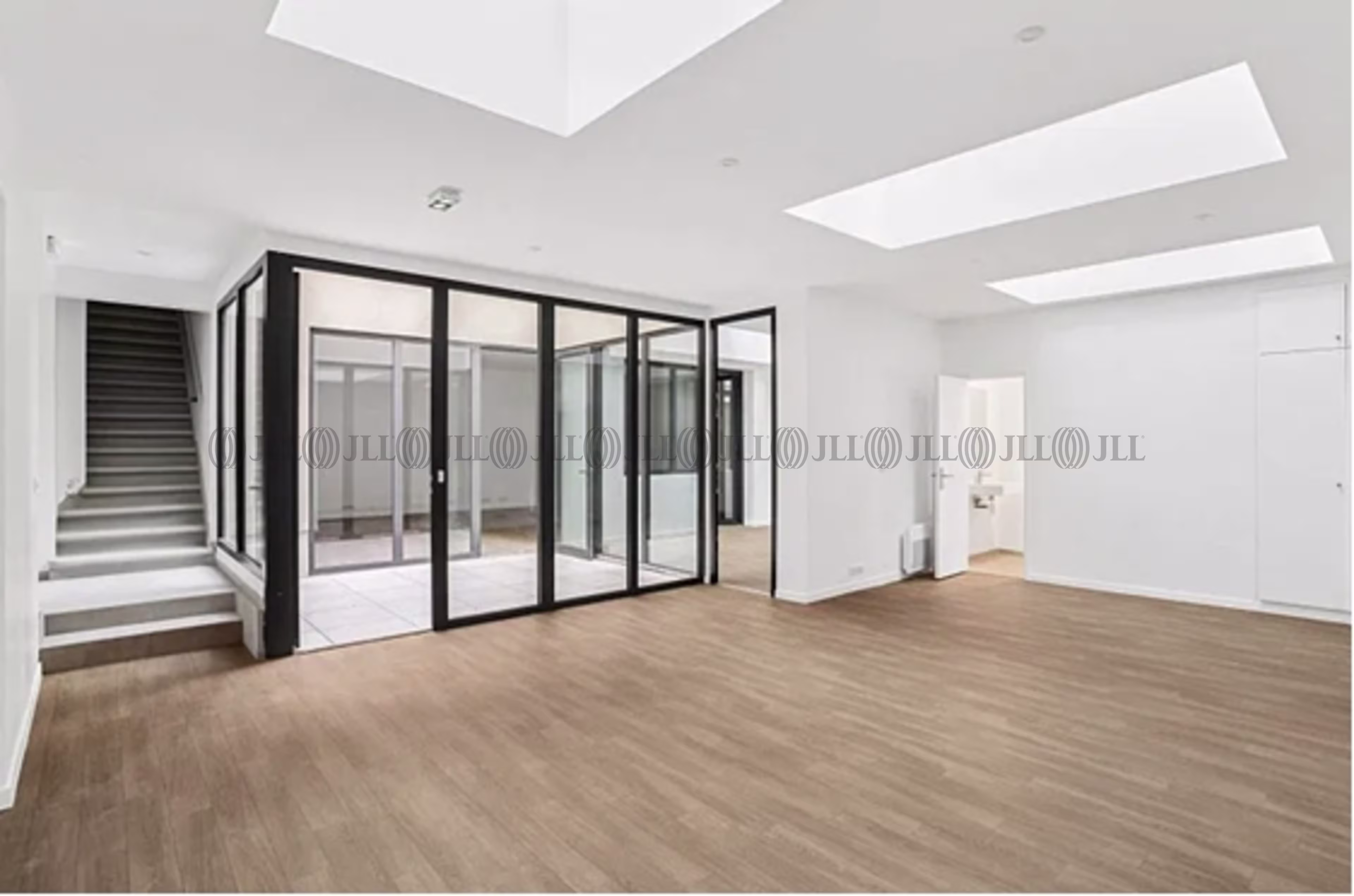 20 RUE DE SAINT PETERSBOURG