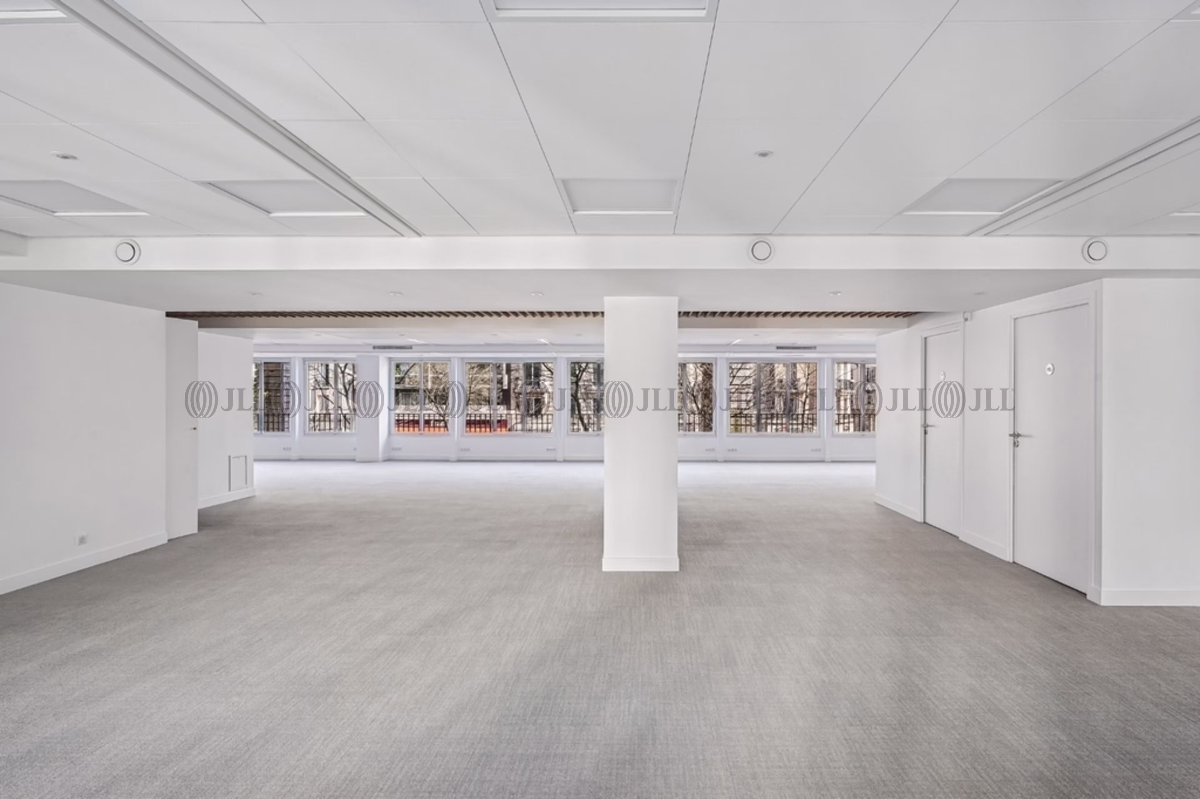 24 BOULEVARD DE GRENELLE