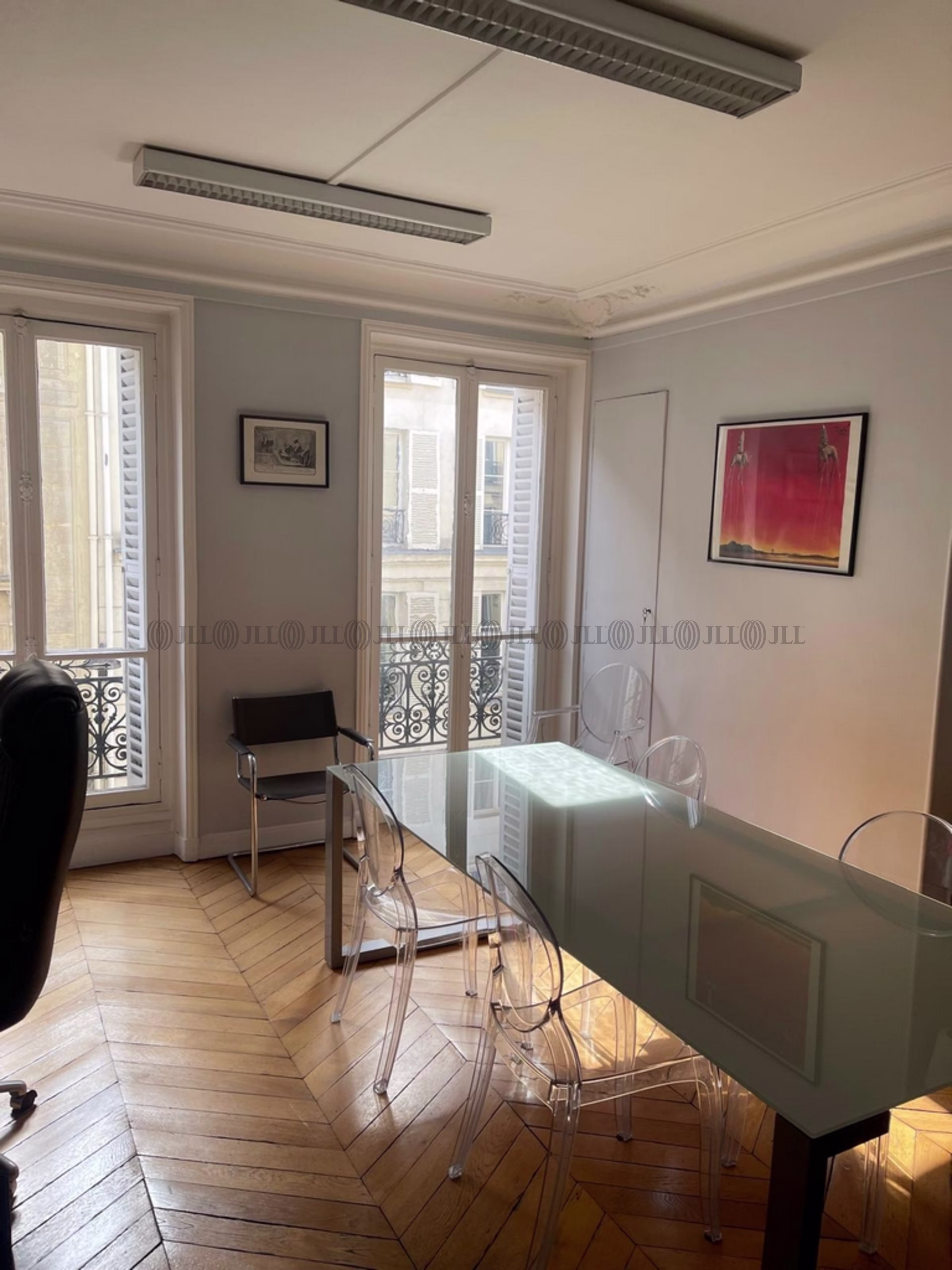 4 RUE DE LA BIENFAISANCE