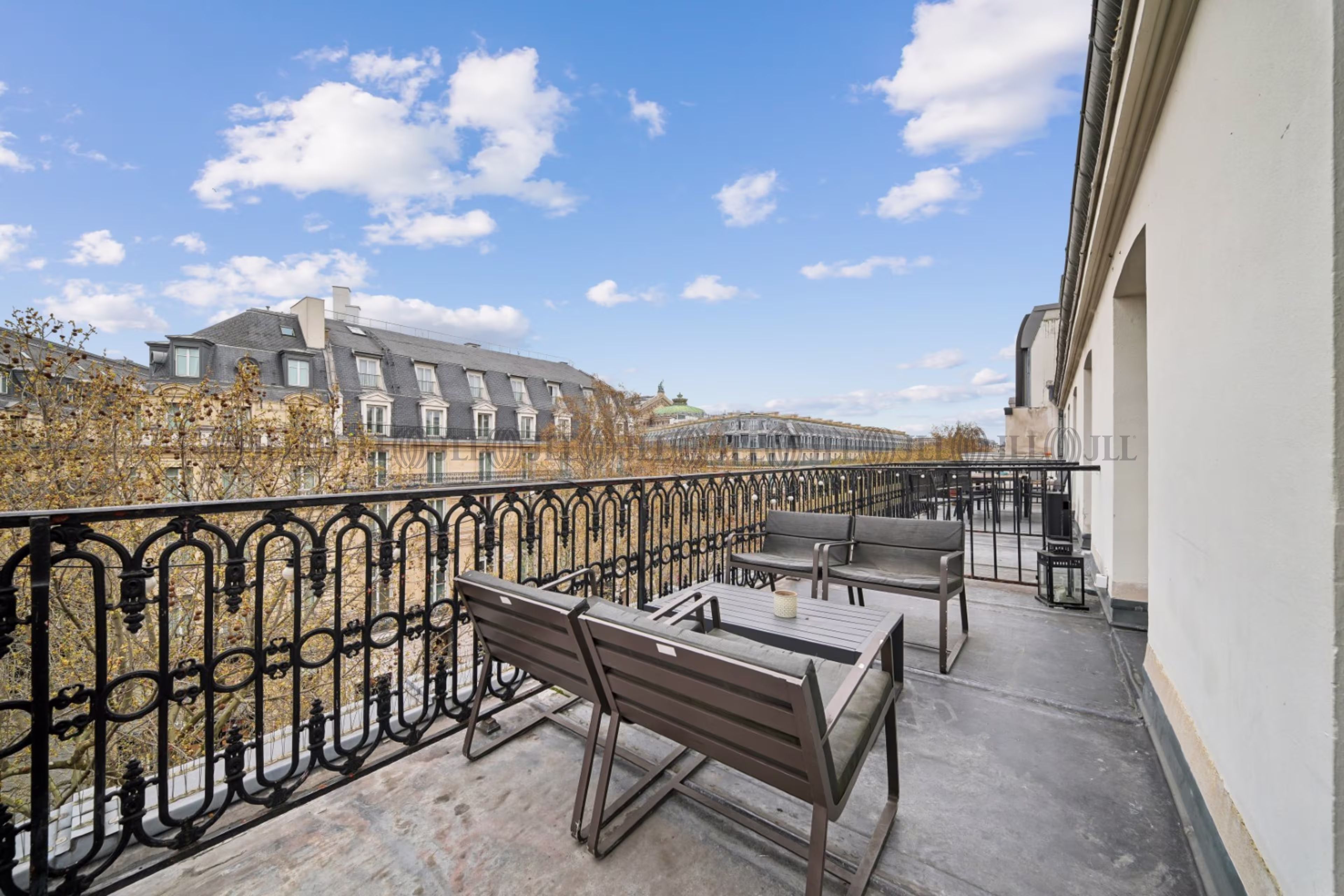 37 BOULEVARD DES CAPUCINES