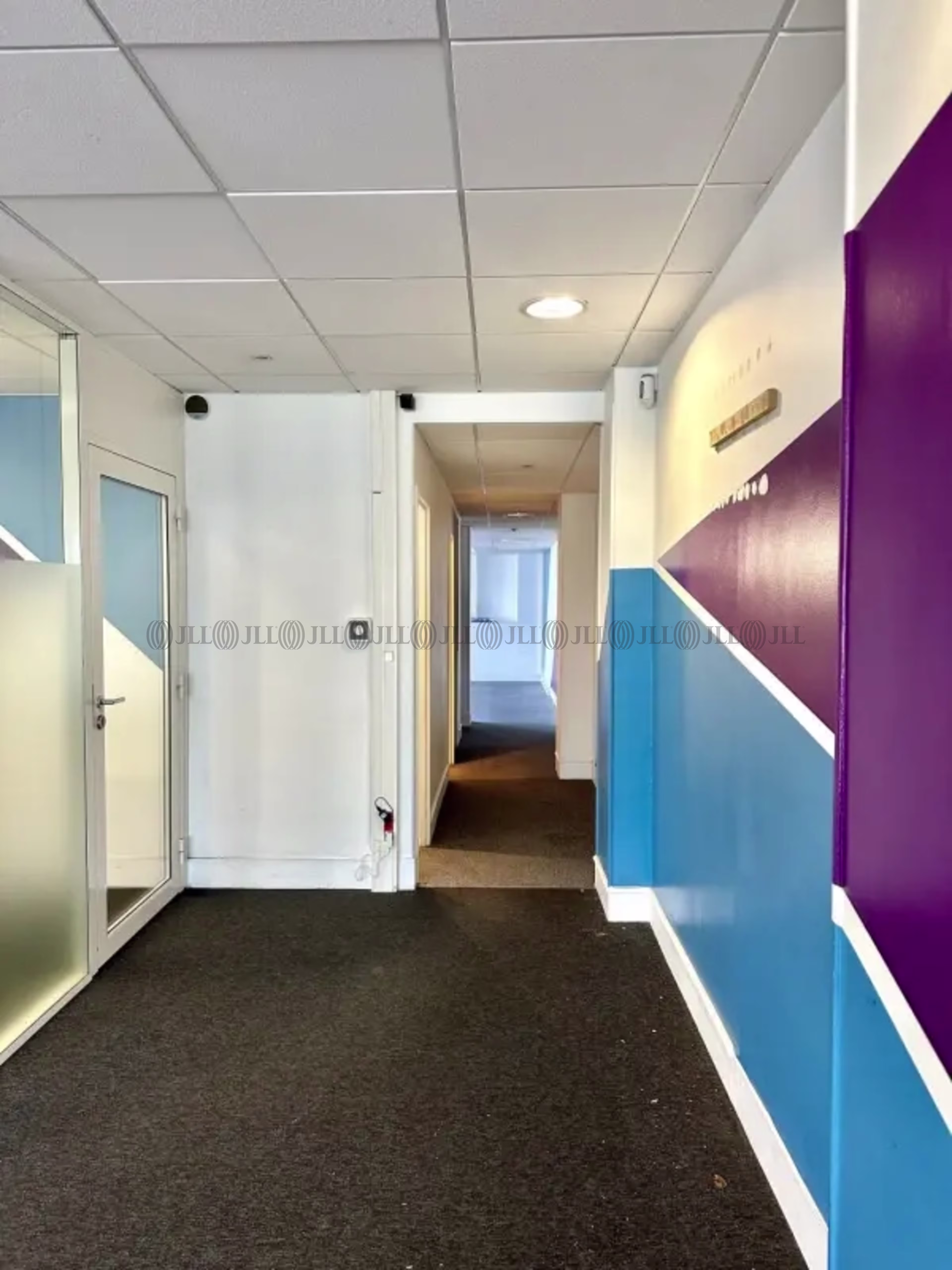 122 AVENUE CHARLES DE GAULLE