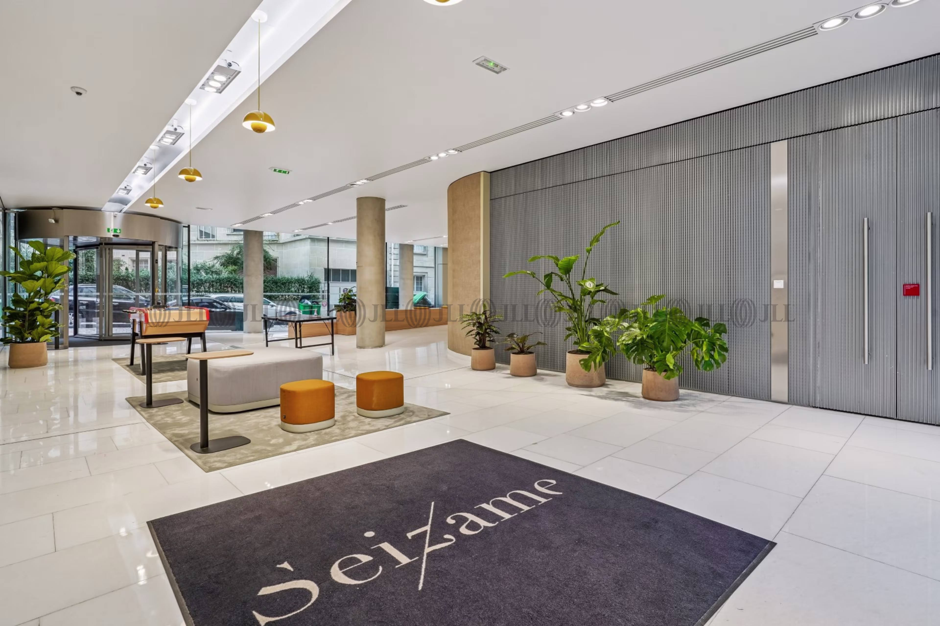 121 AVENUE DE MALAKOFF