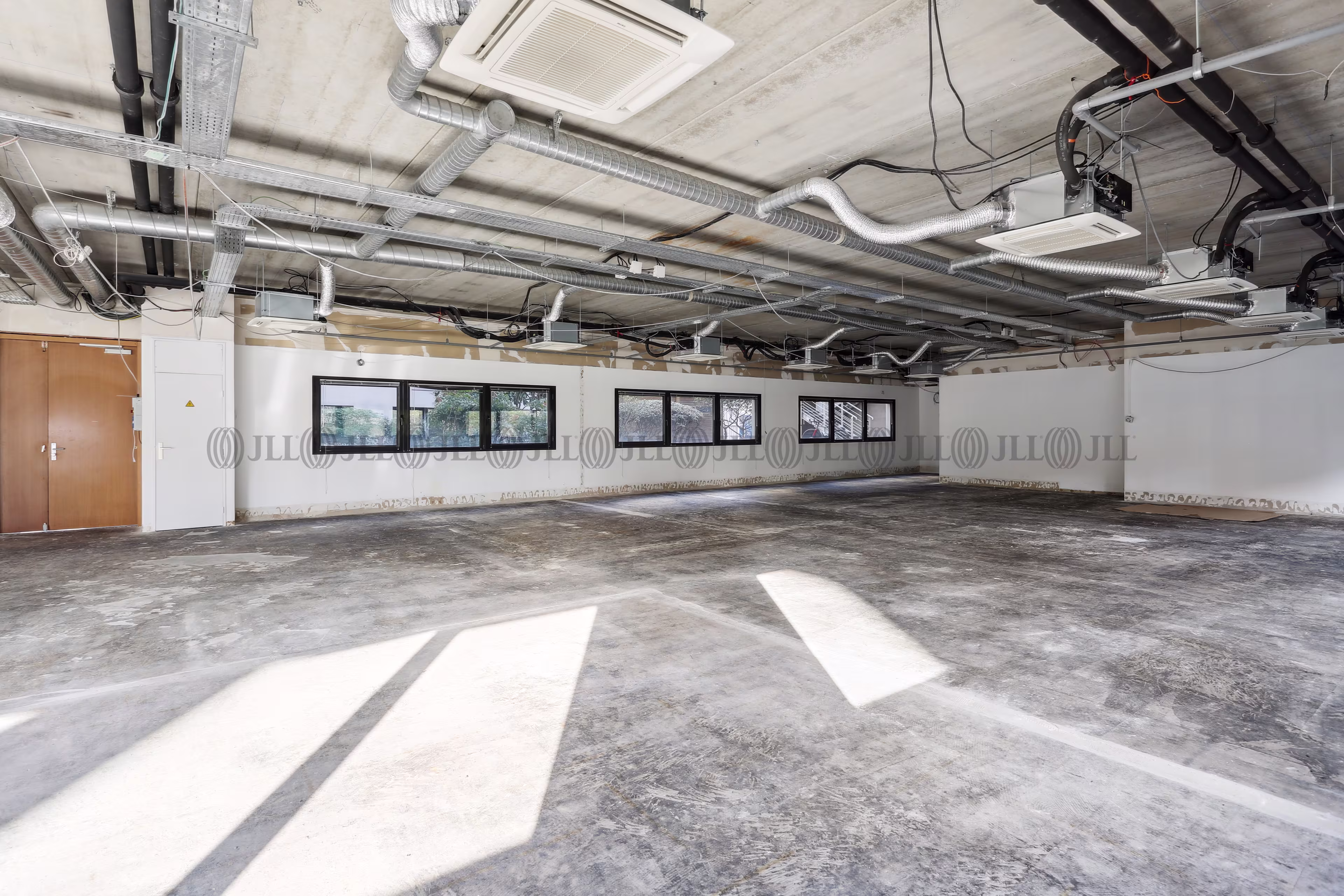 113 AVENUE ARISTIDE BRIAND