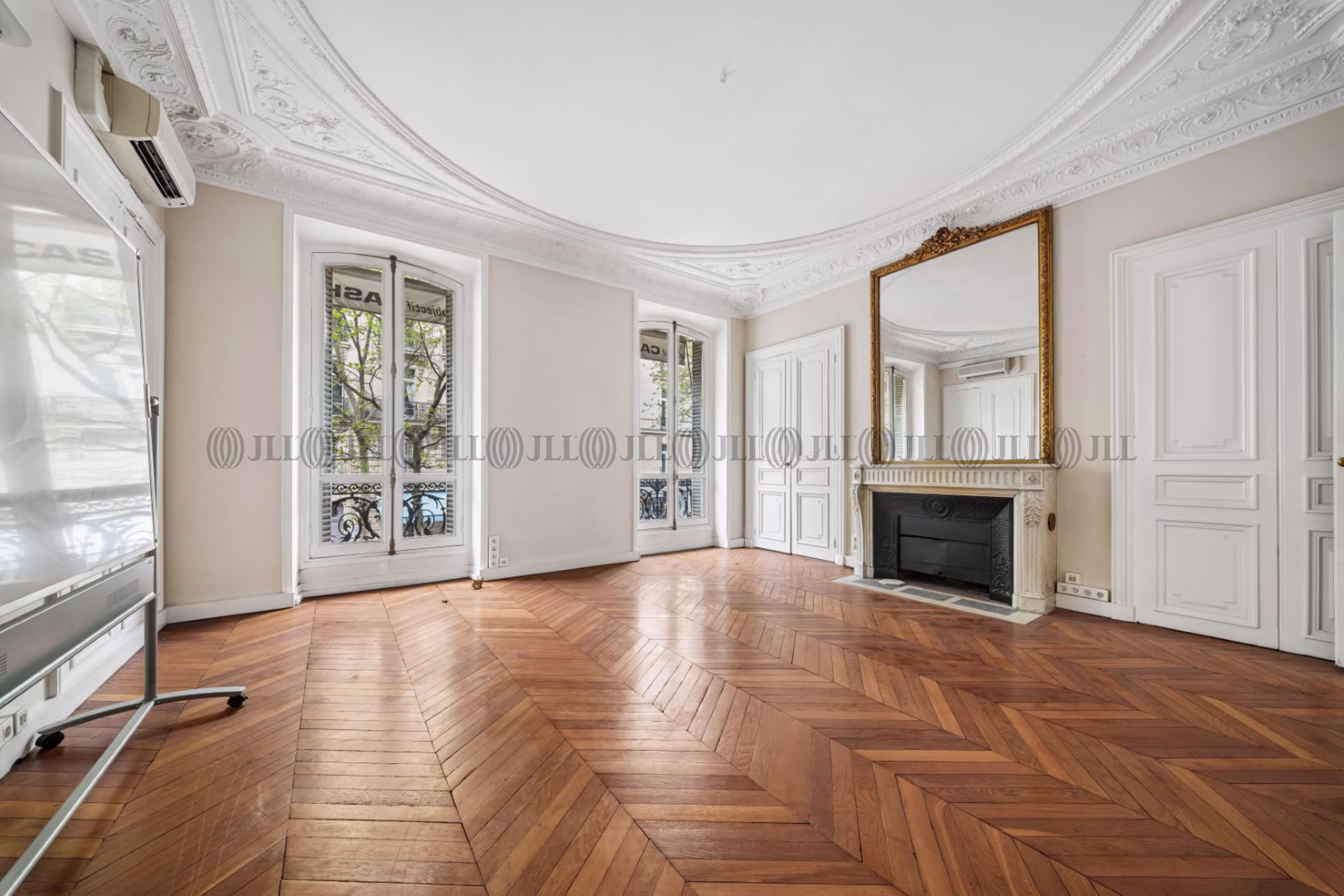 12 AVENUE FRANKLIN DELANO ROOSEVELT