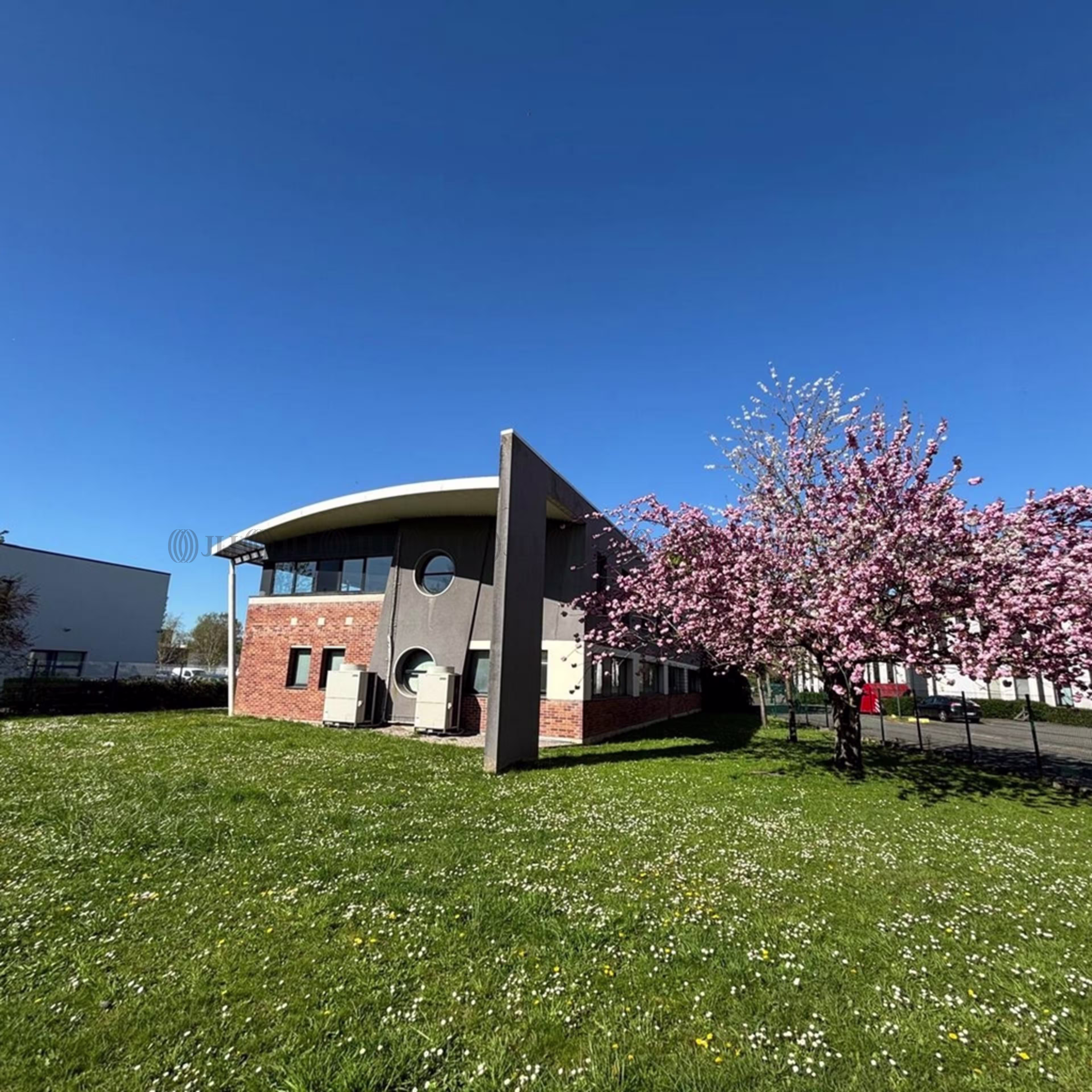11 ALLEE DU CHARGEMENT