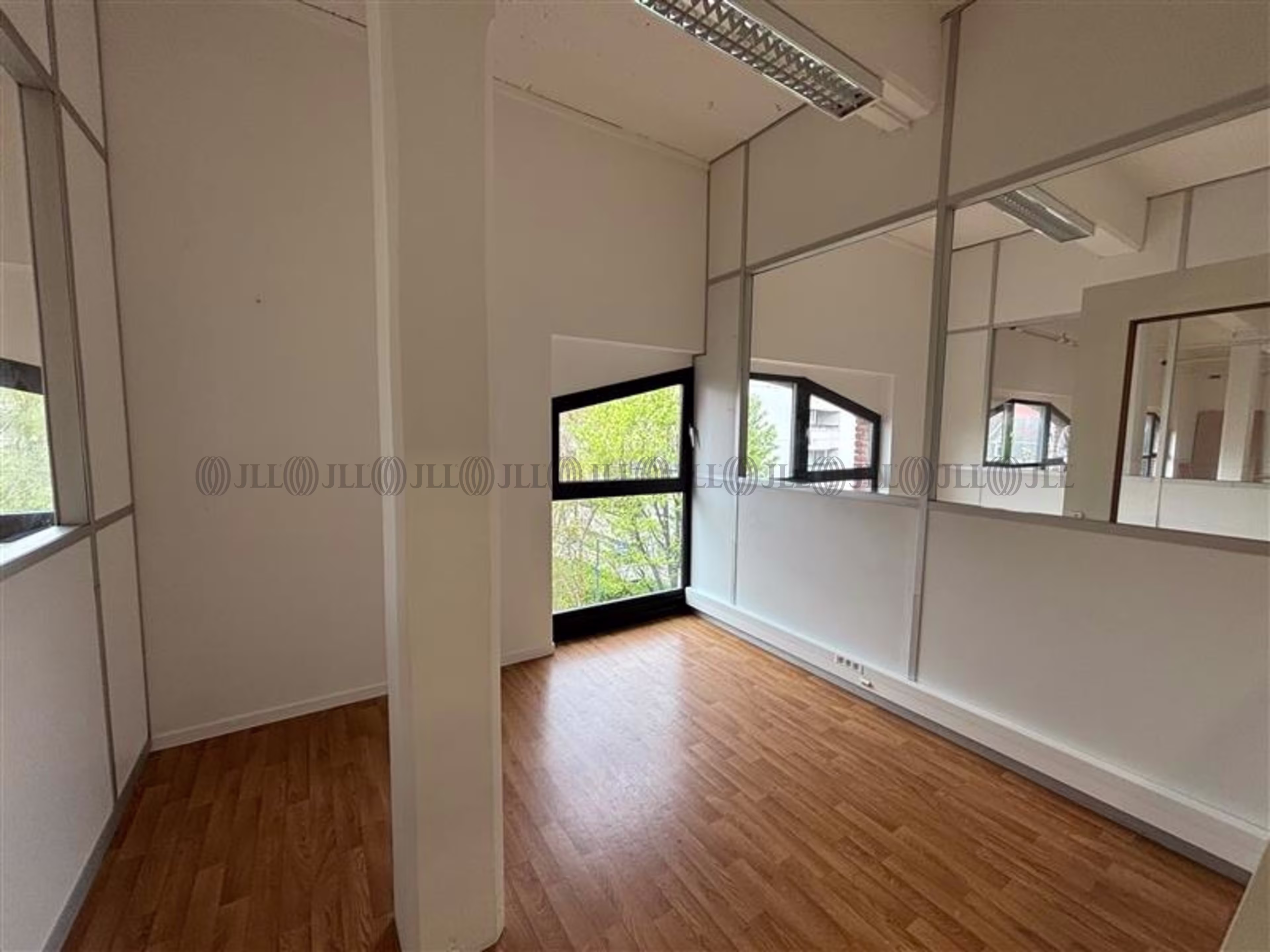 40 RUE DE L'ABBE LEMIRE