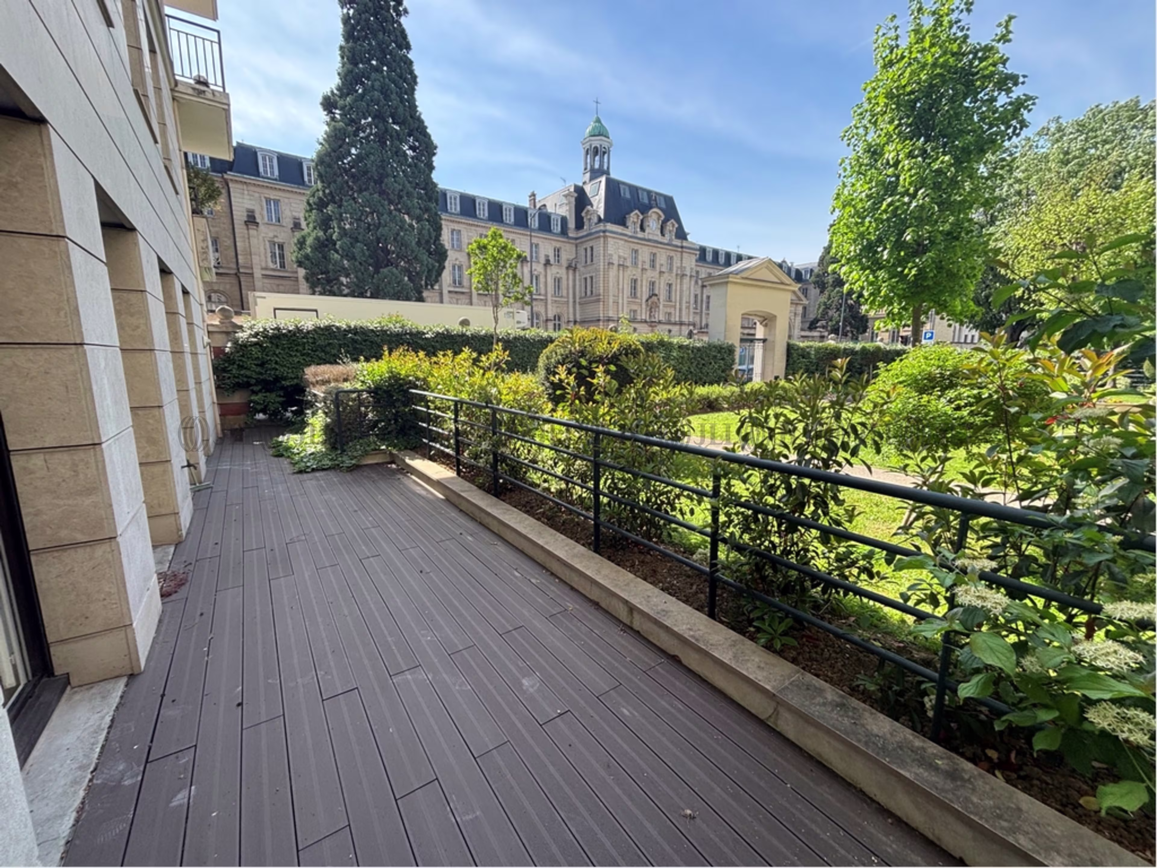 30 RUE DU GENERAL LECLERC