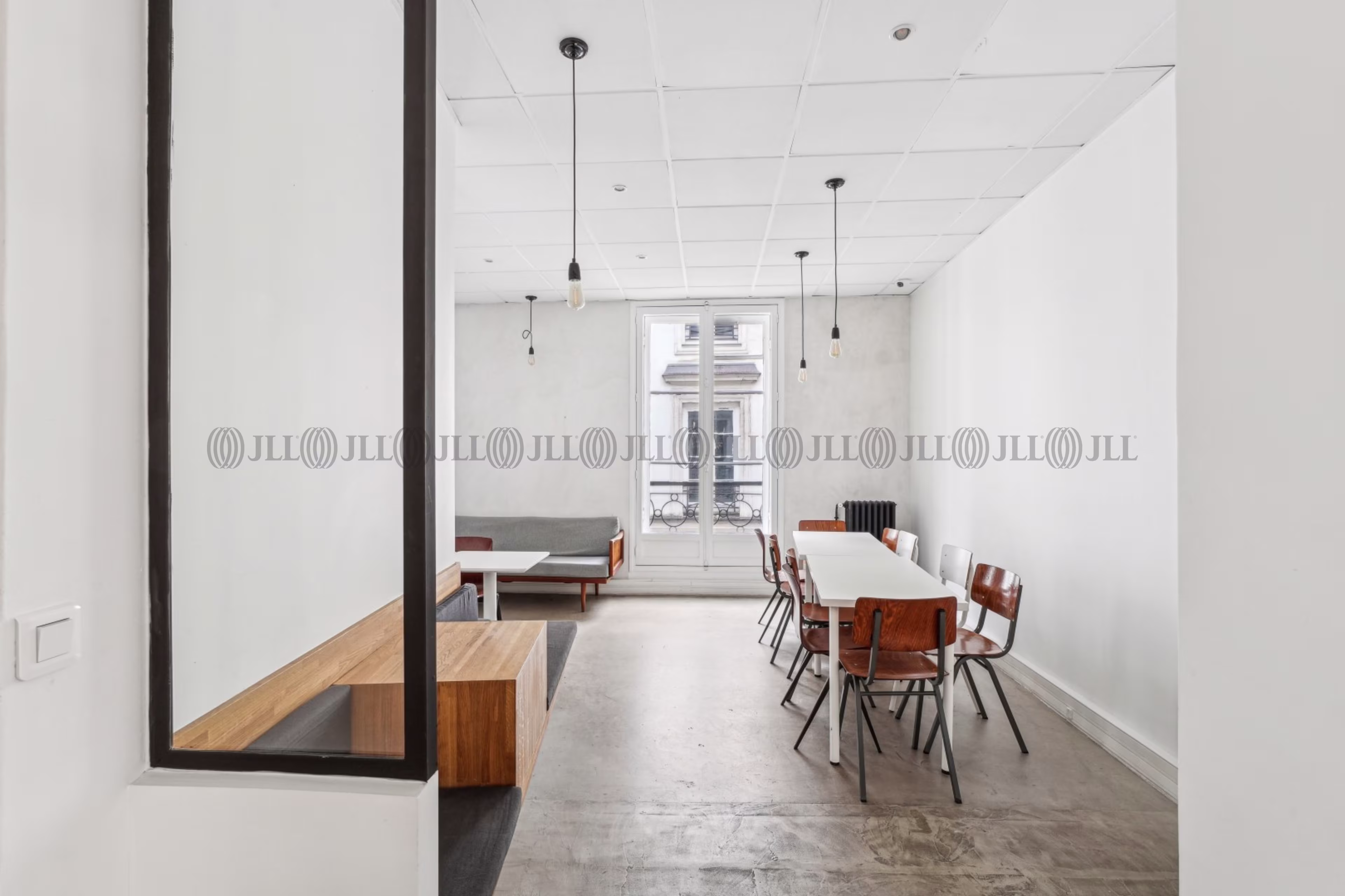 36 RUE DU SENTIER
