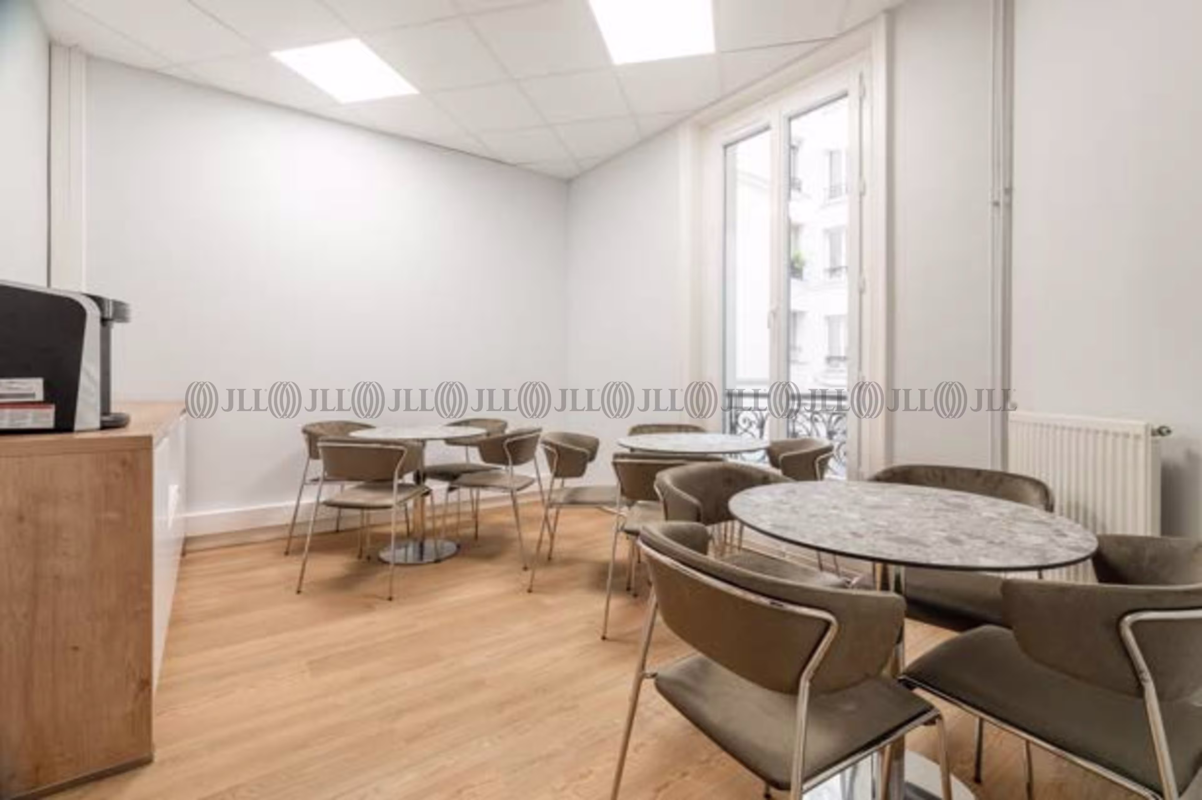 19-21 RUE DU ROCHER