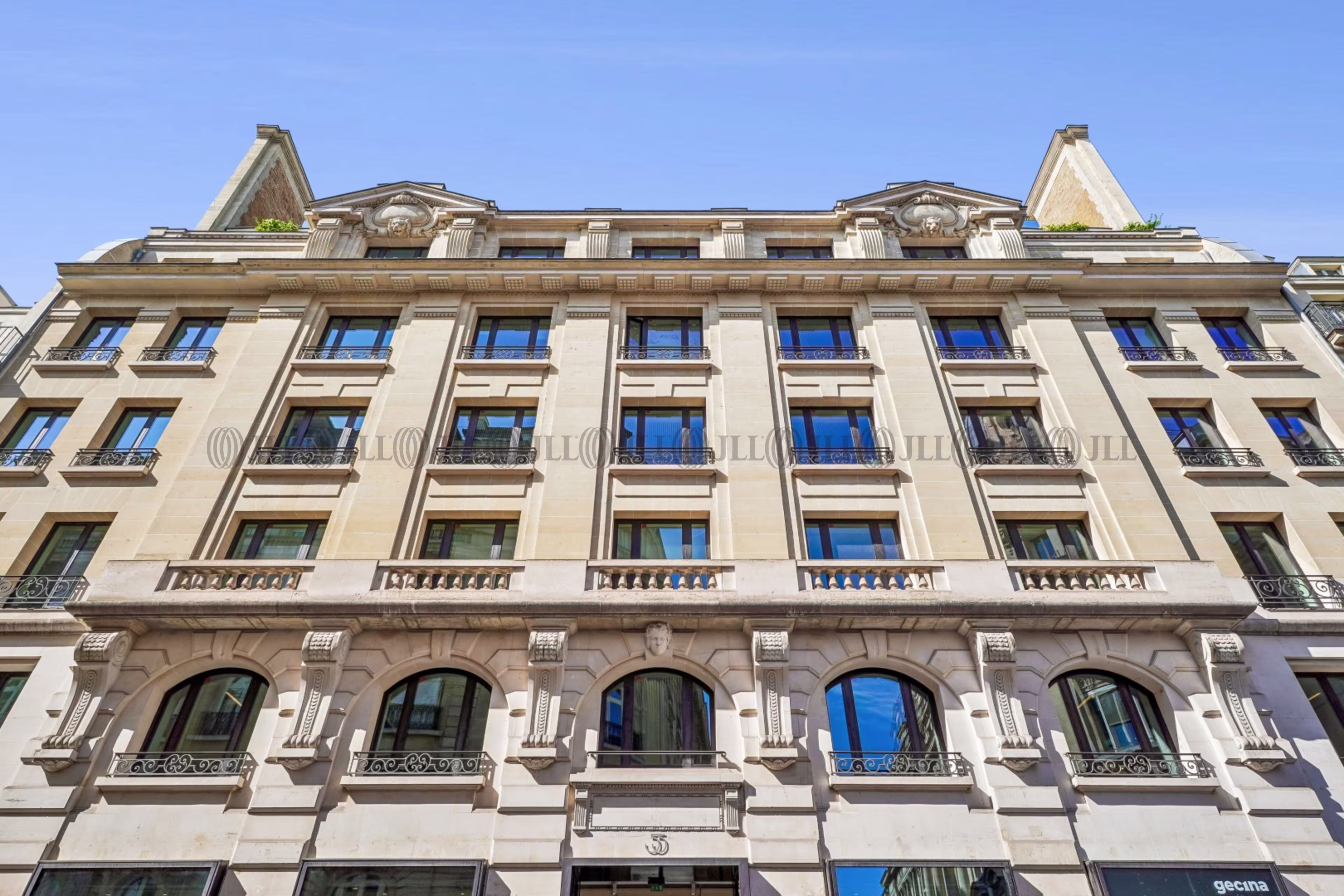 55 RUE D'AMSTERDAM