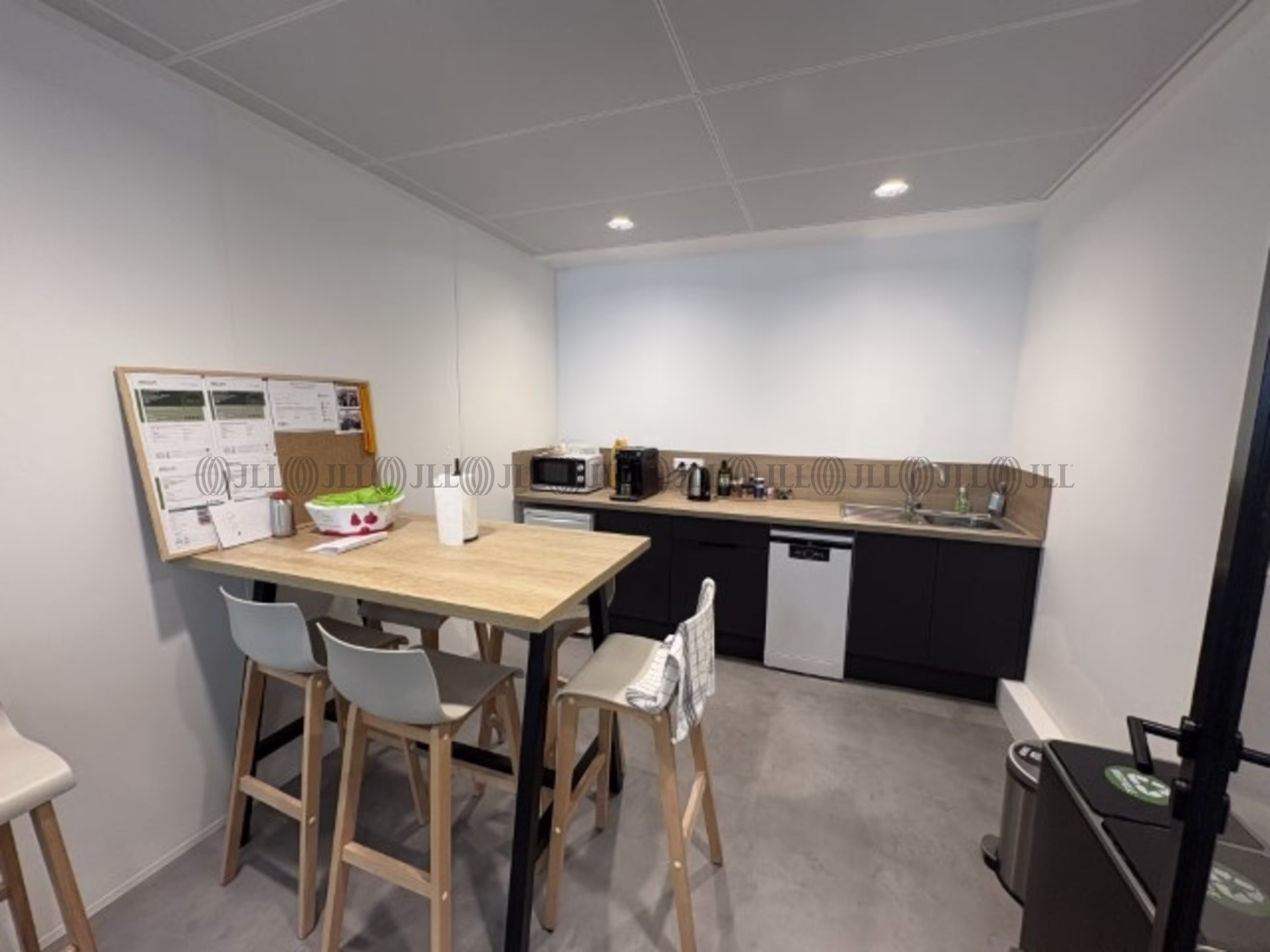 75 RUE DELANDINE