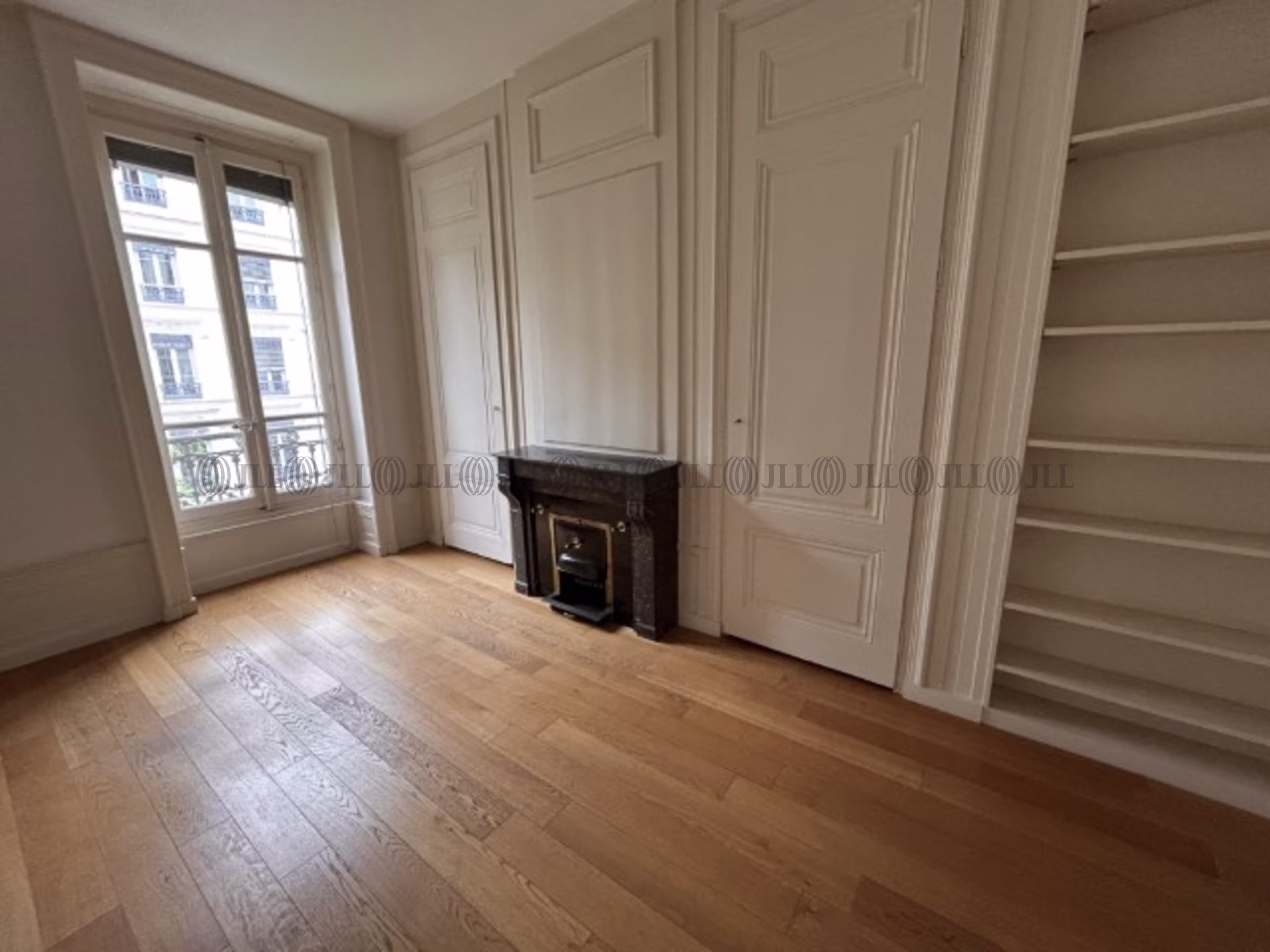 45 RUE DE LA REPUBLIQUE