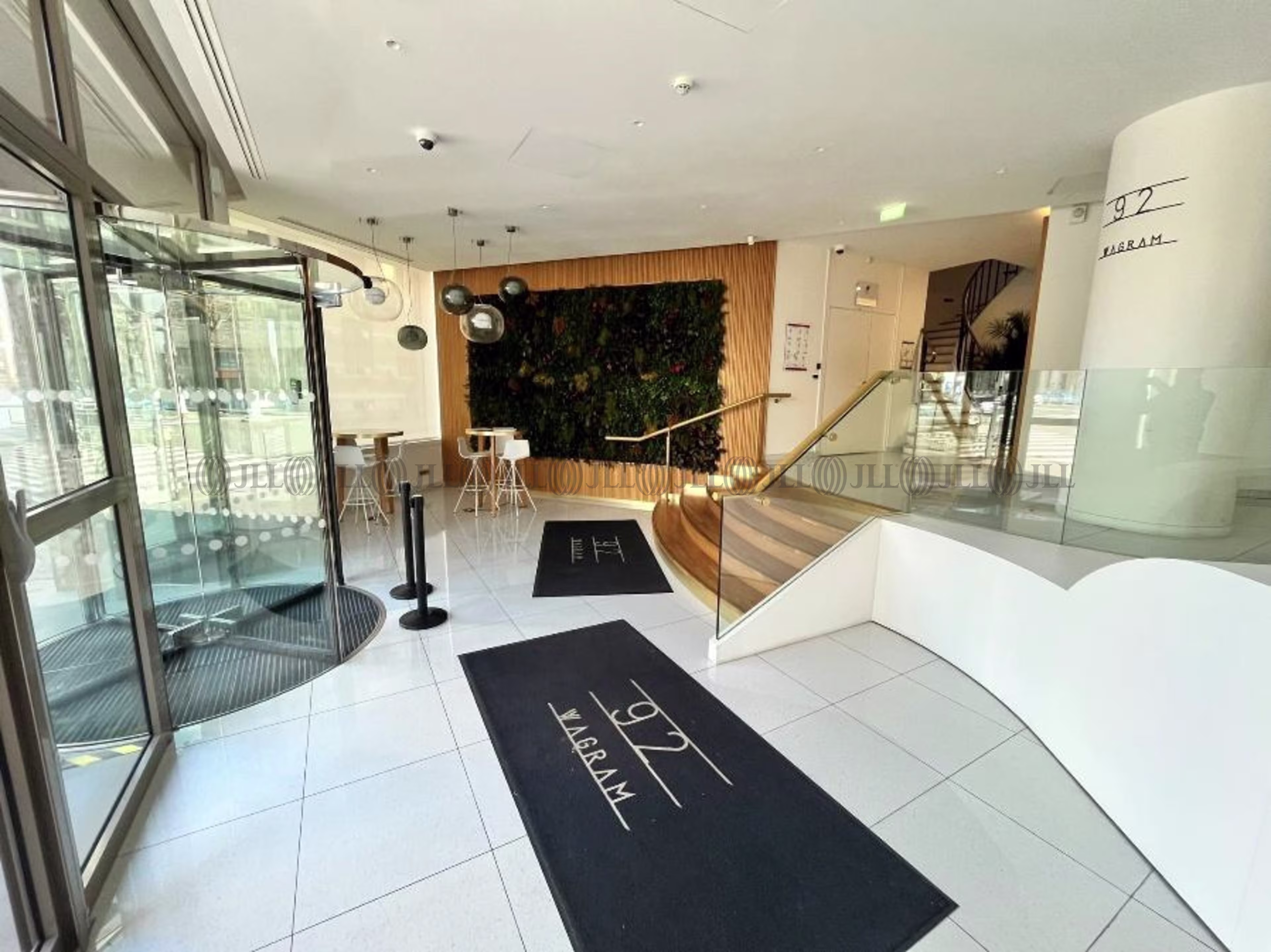 92 AVENUE DE WAGRAM