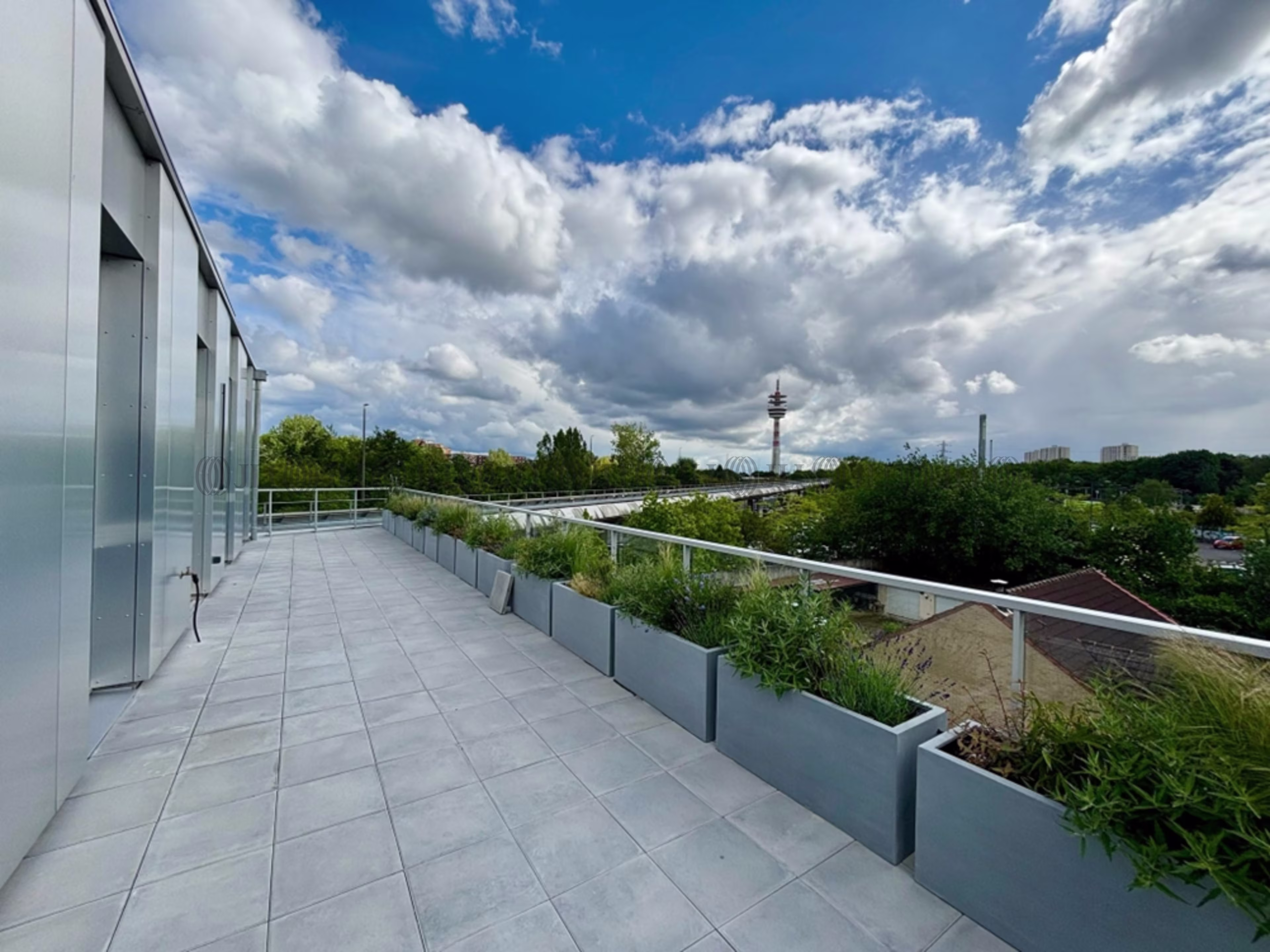 57 RUE MOULIN DELMAR