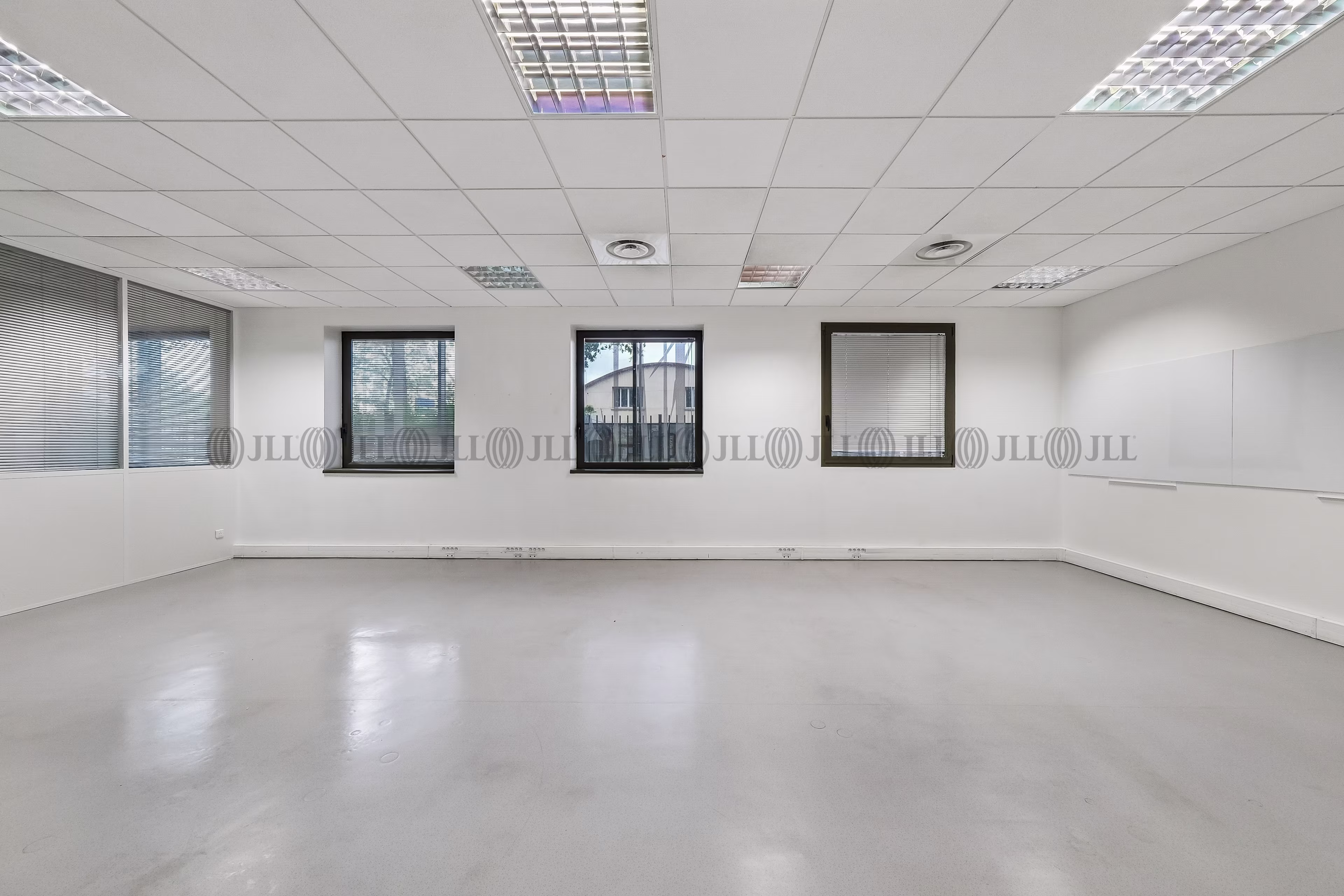 5 RUE FRANCIS DE PRESSENSE