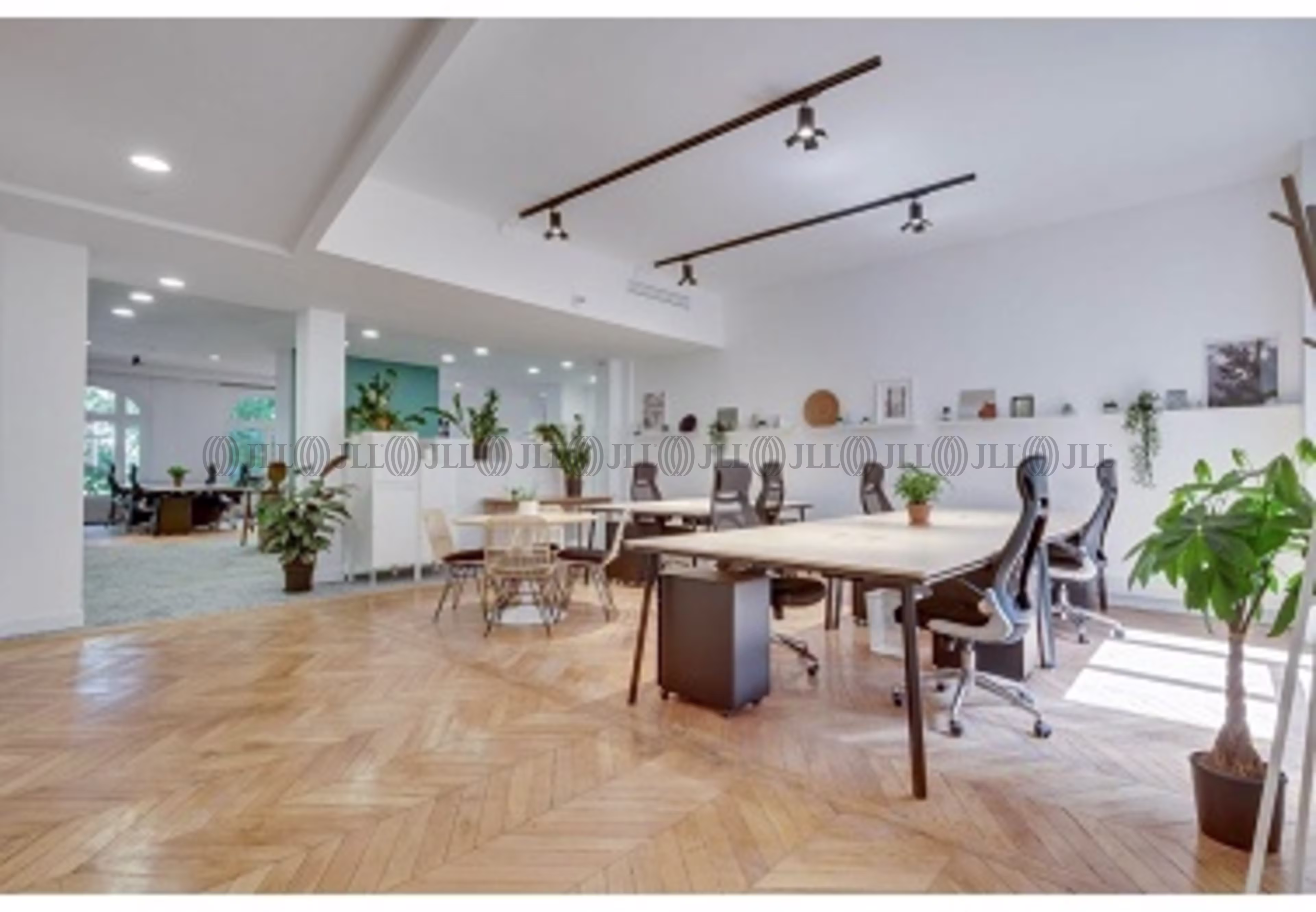 39 AVENUE VICTOR HUGO
