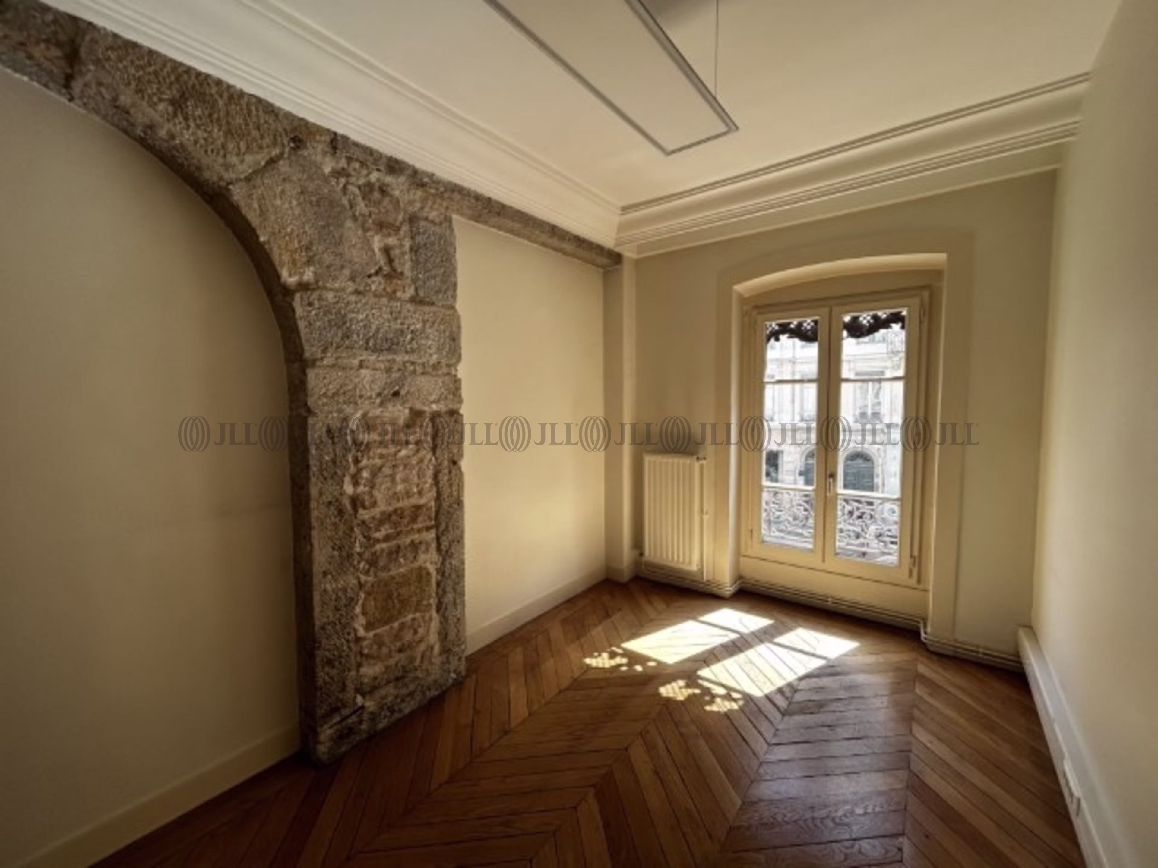26 RUE DE LA REPUBLIQUE