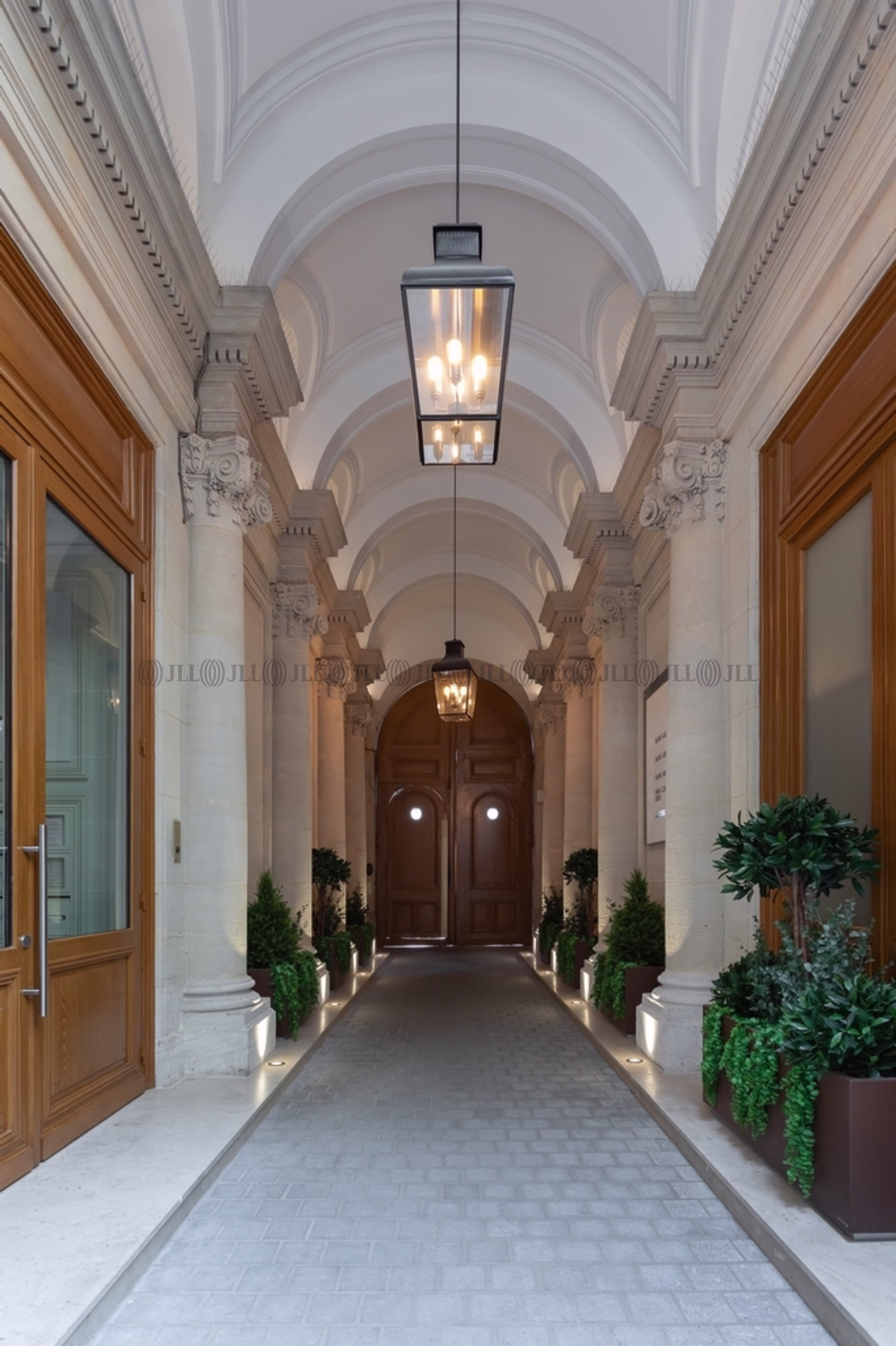 8 RUE HALEVY