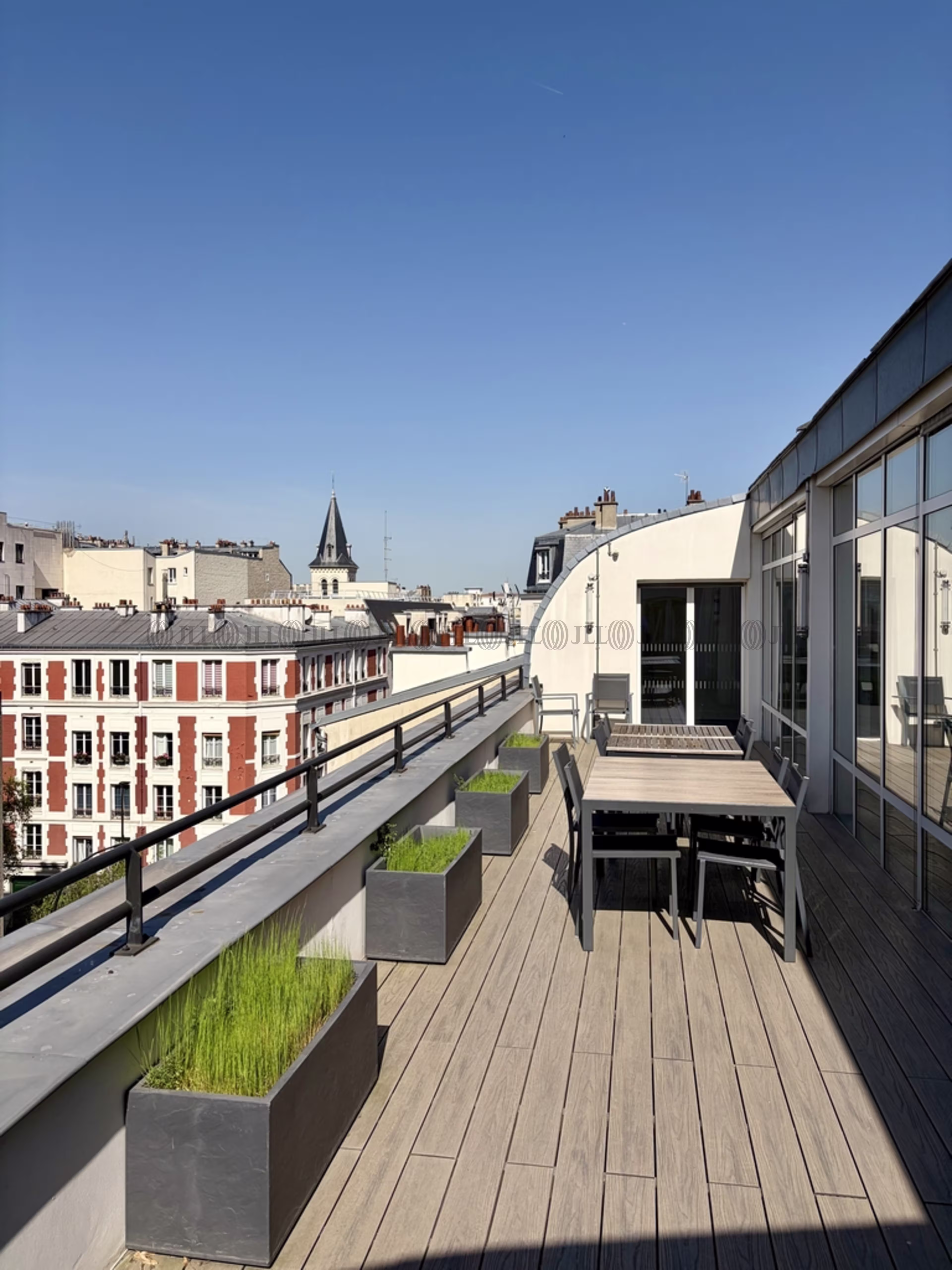 28-30 RUE EDOUARD VAILLANT