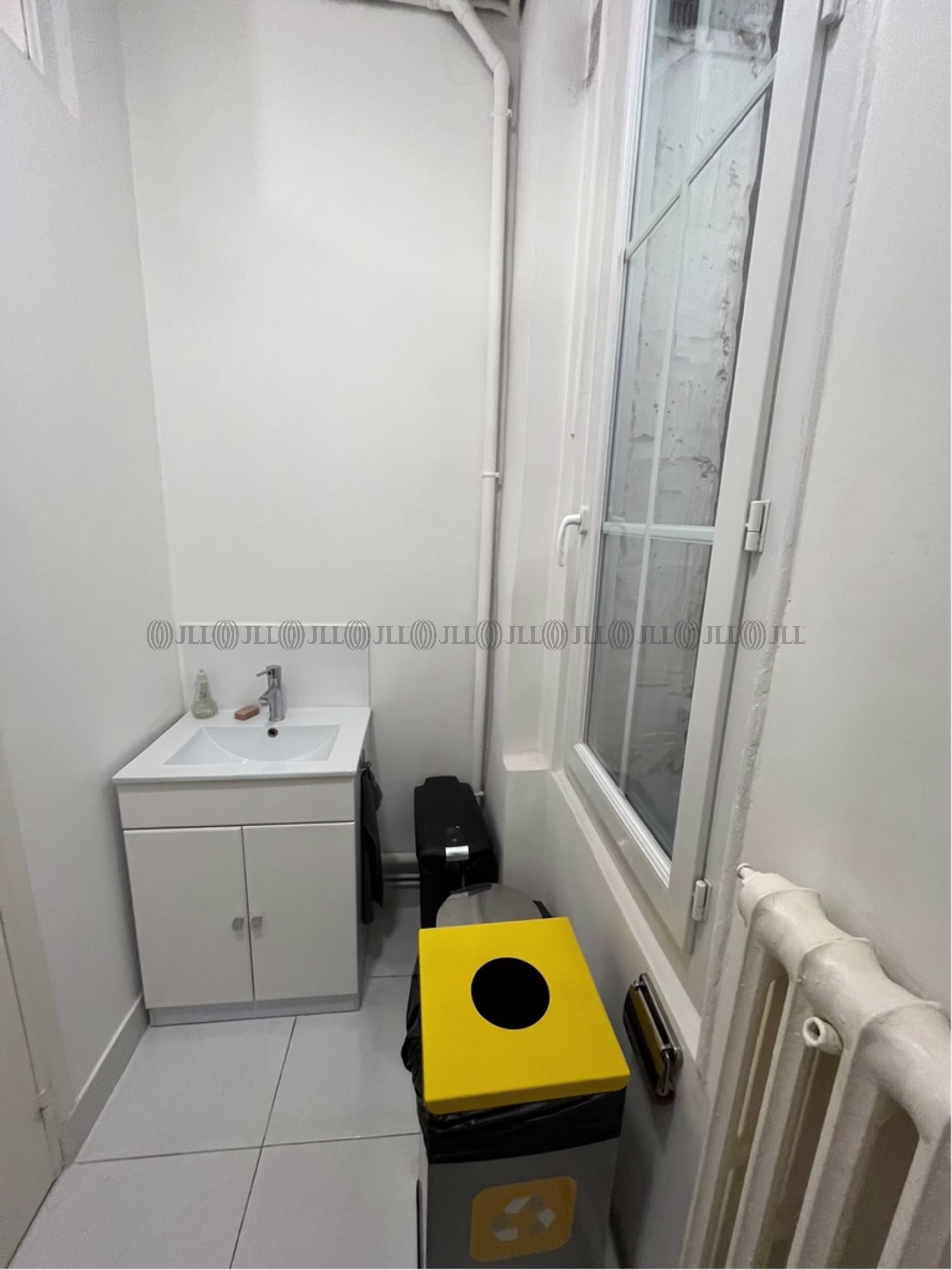 11 RUE YVON VILLARCEAU