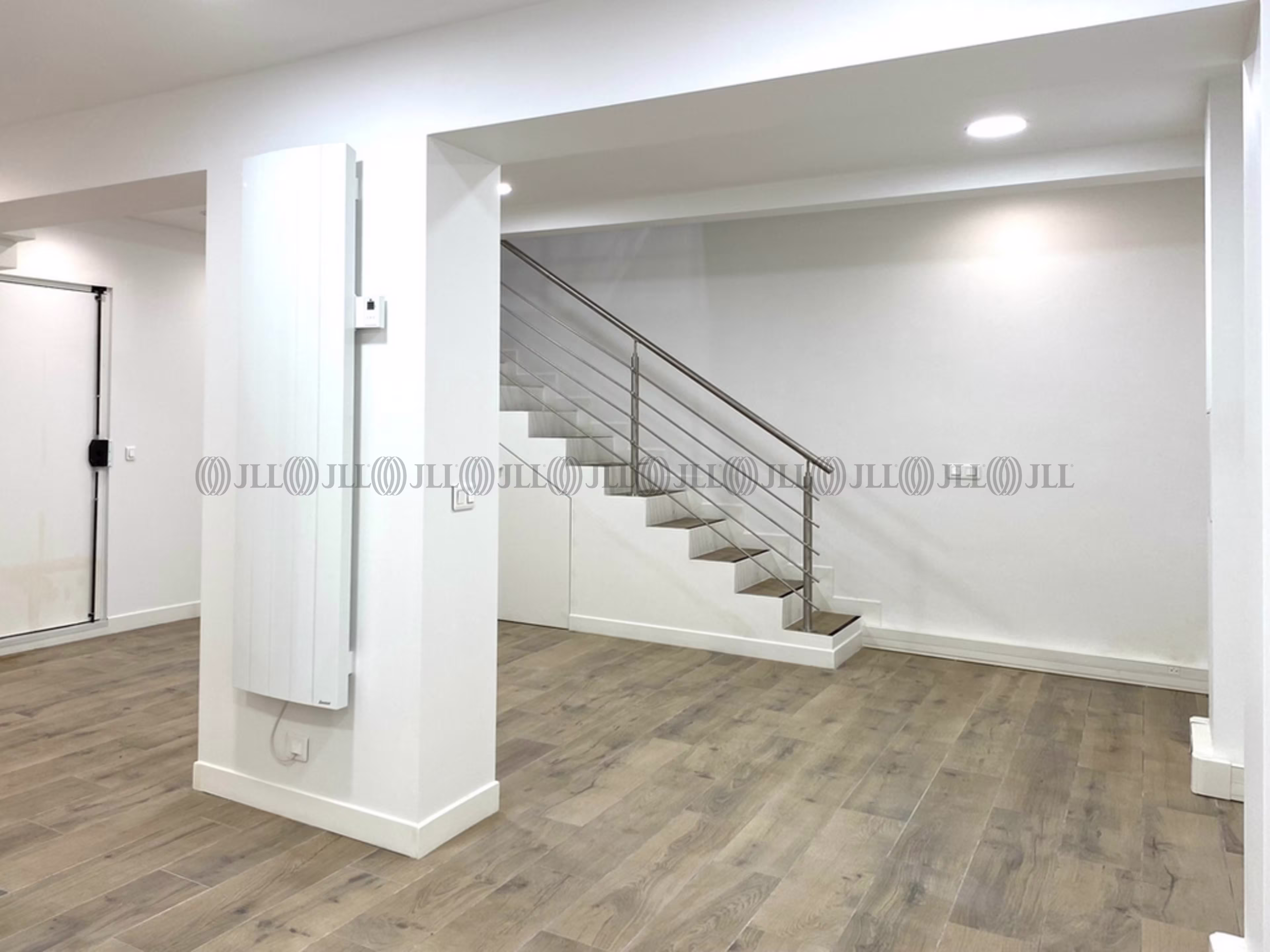3 RUE ROBERT ESTIENNE