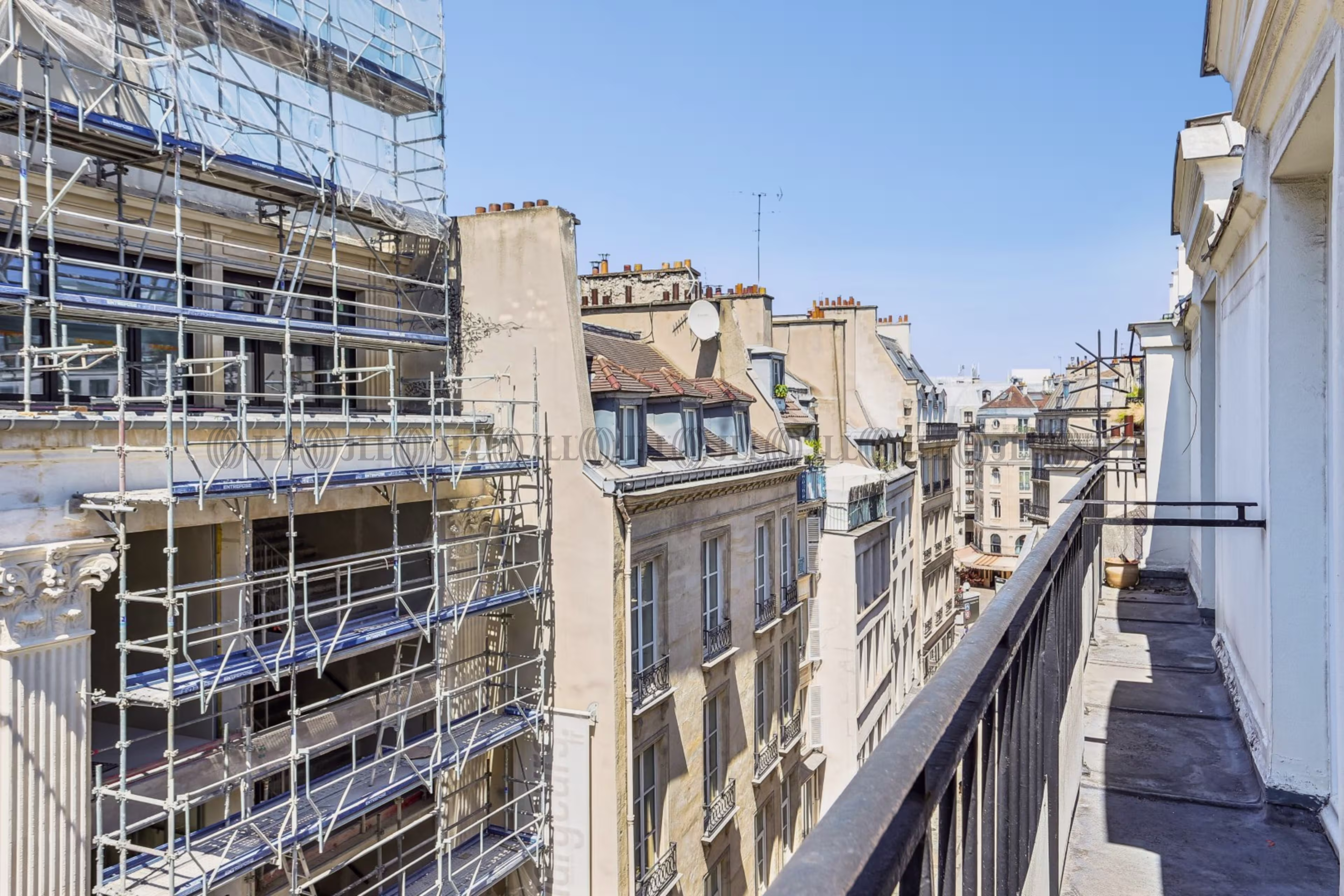 118-120 RUE DE RIVOLI
