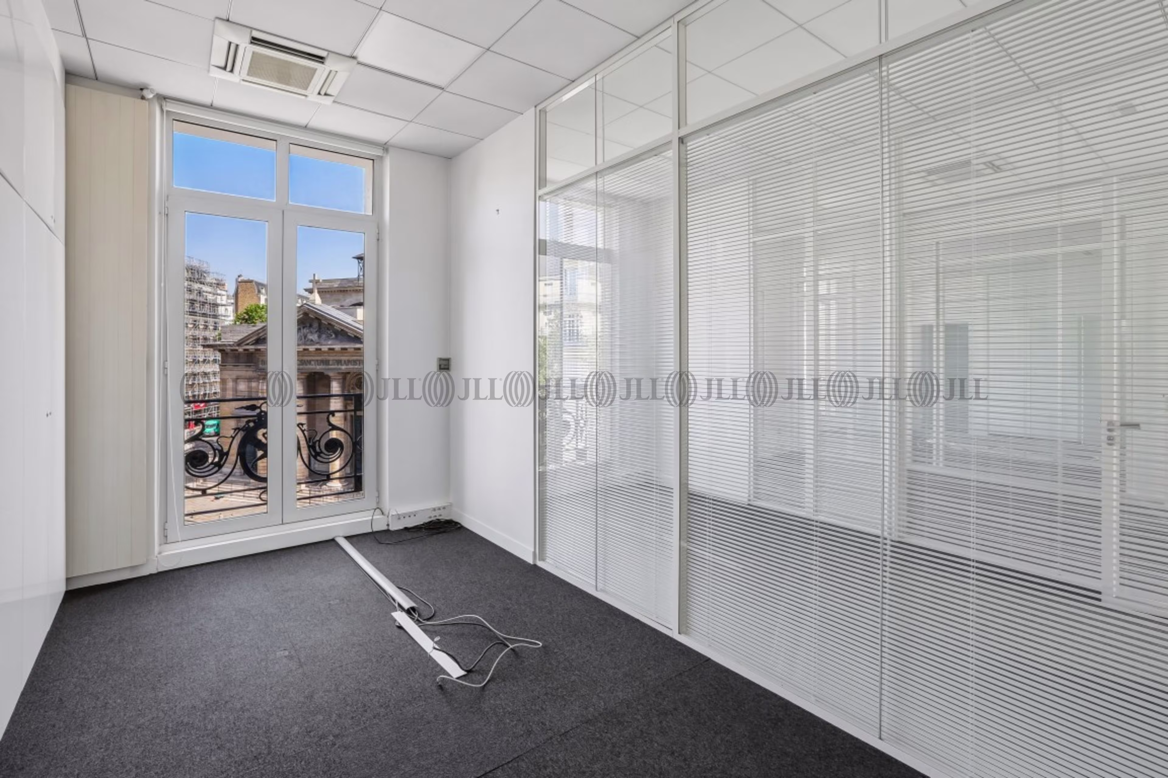 69 RUE LA BOETIE