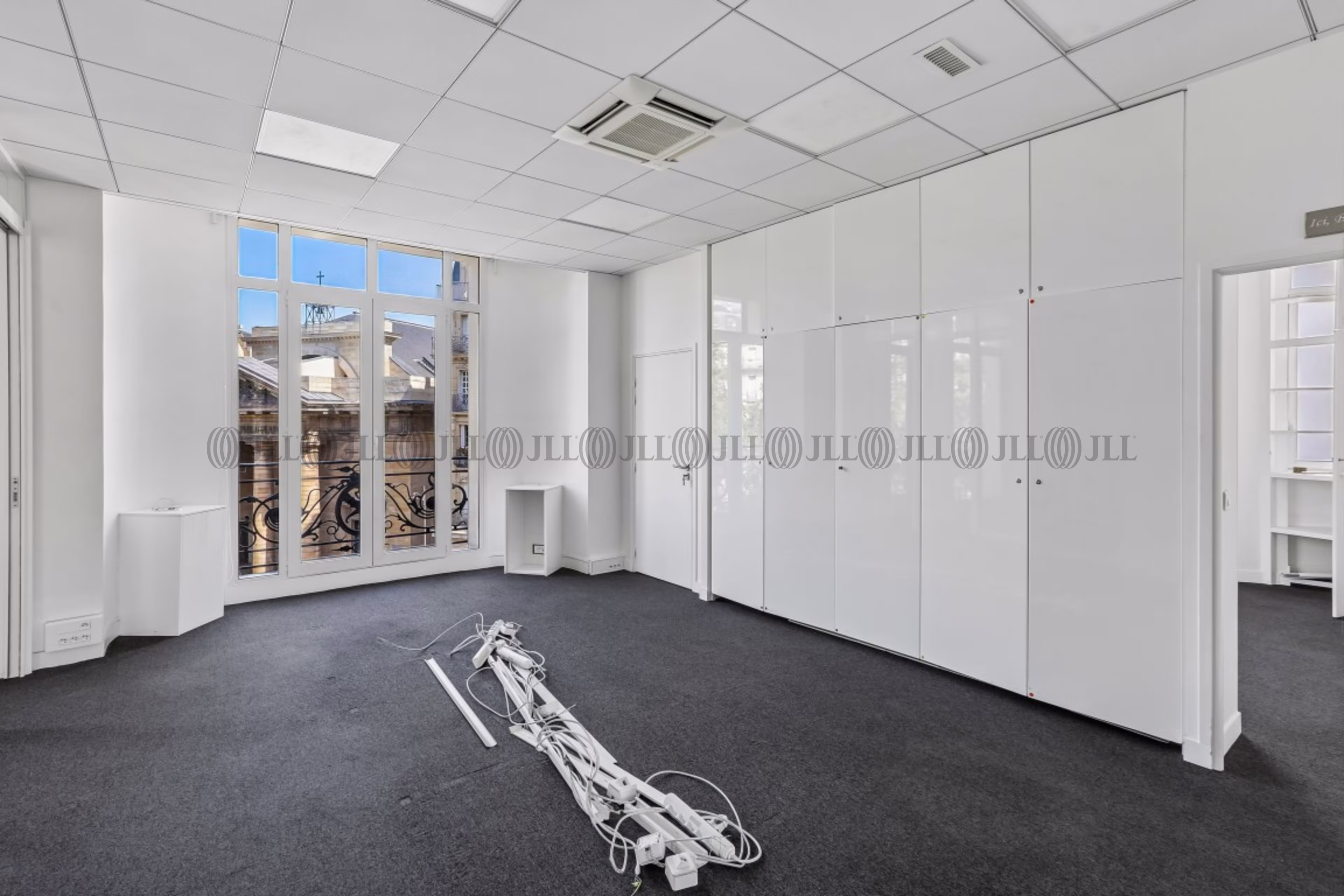 69 RUE LA BOETIE