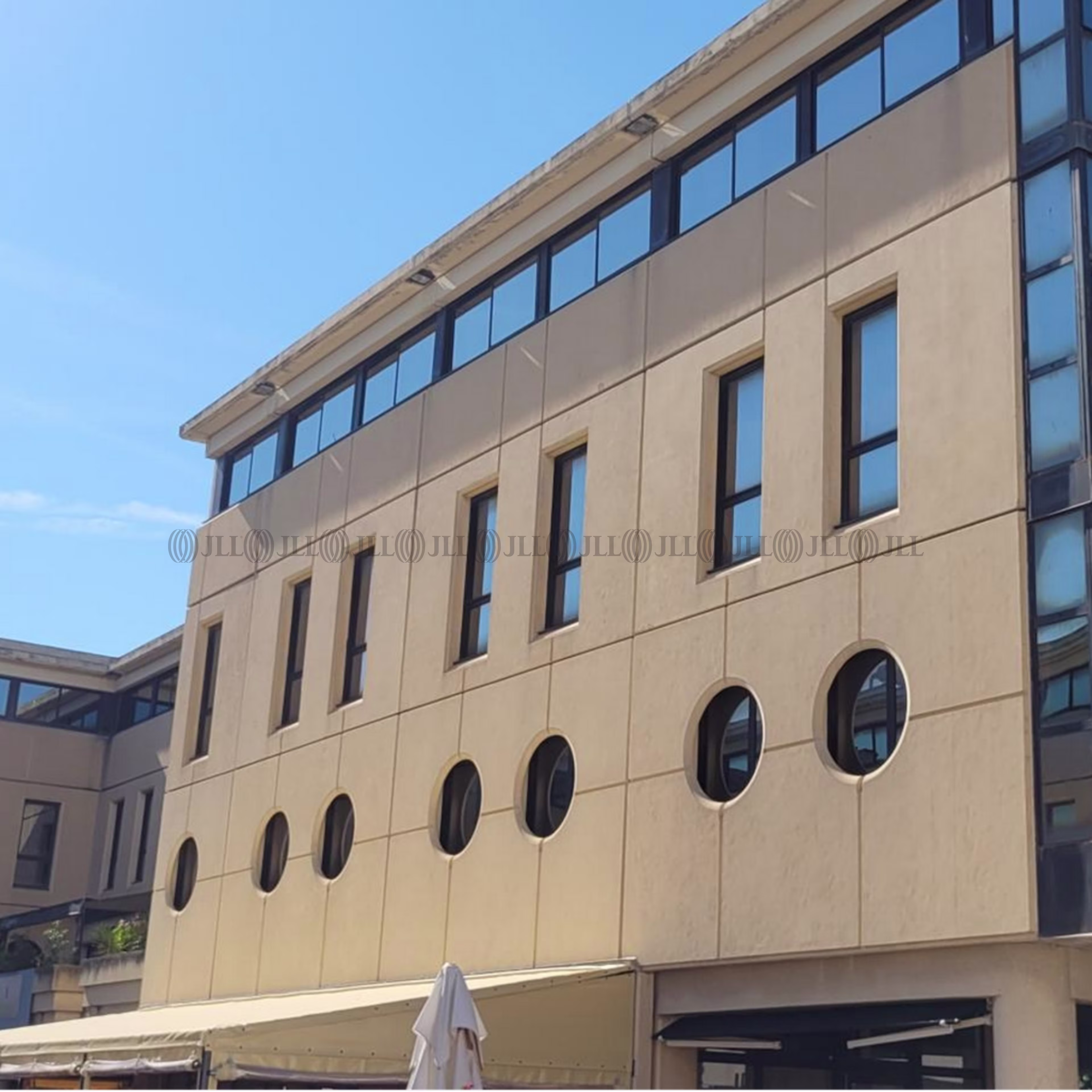1140 RUE AMPERE