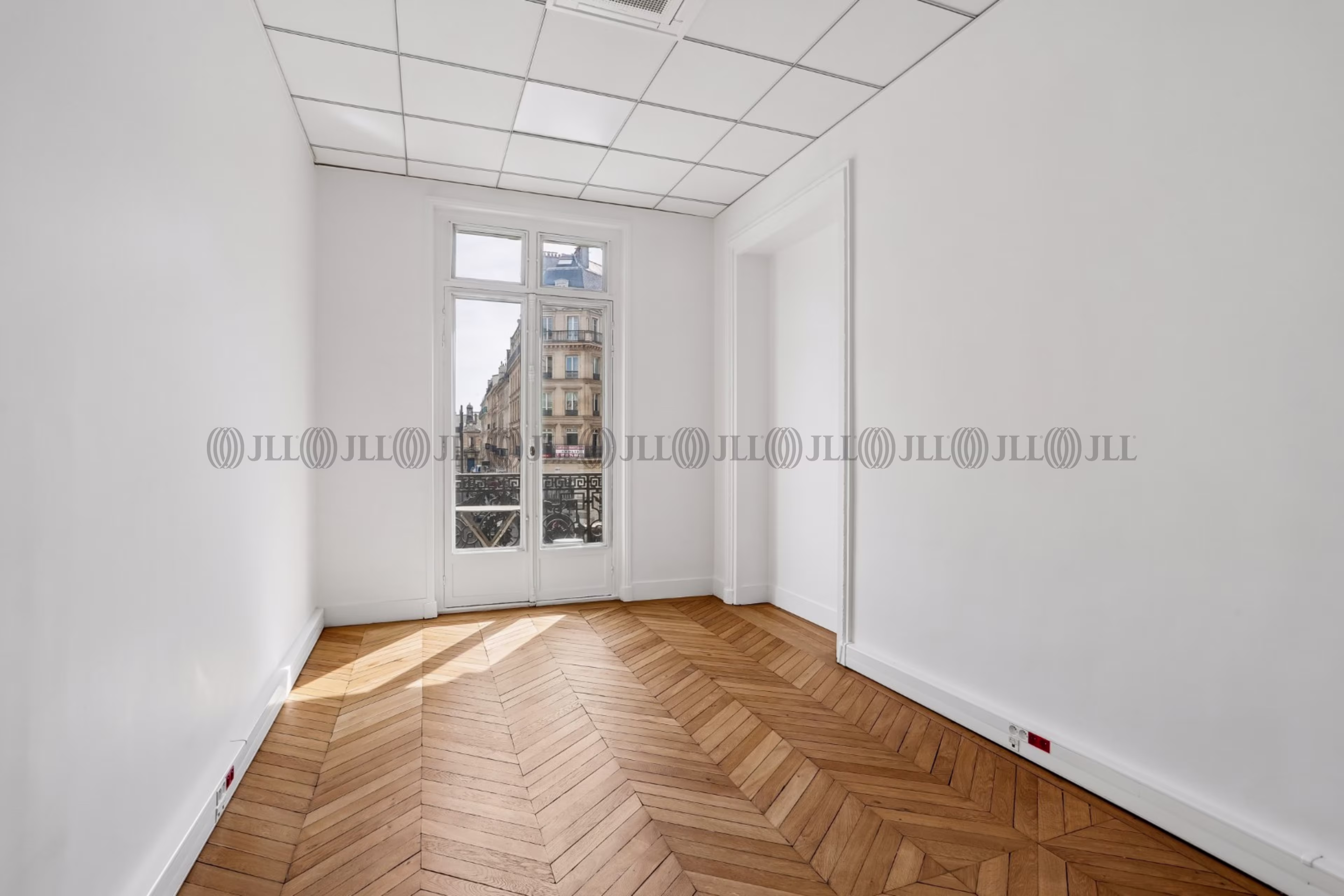 61 RUE DE L'ARCADE