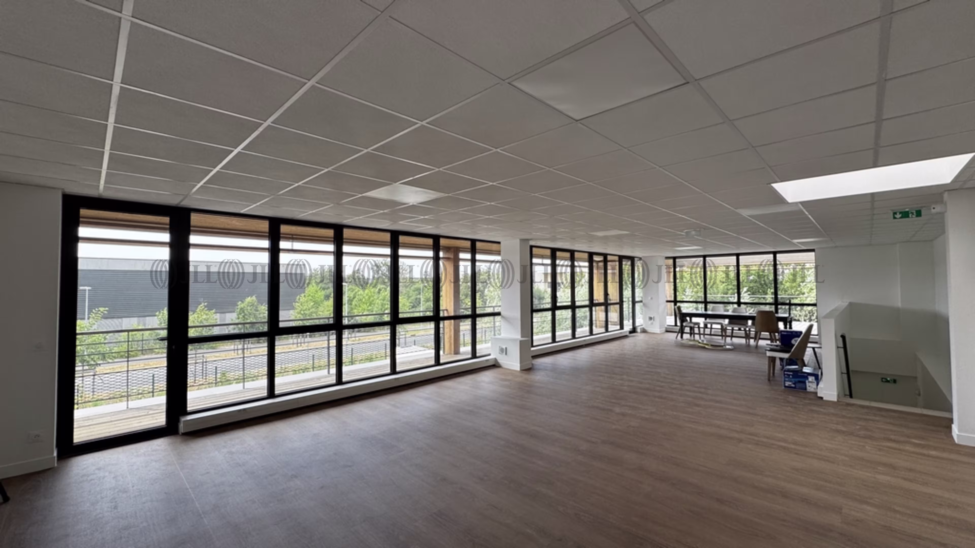 TECHNOPARC DE LAMIRAULT - BAT F - LOT F4