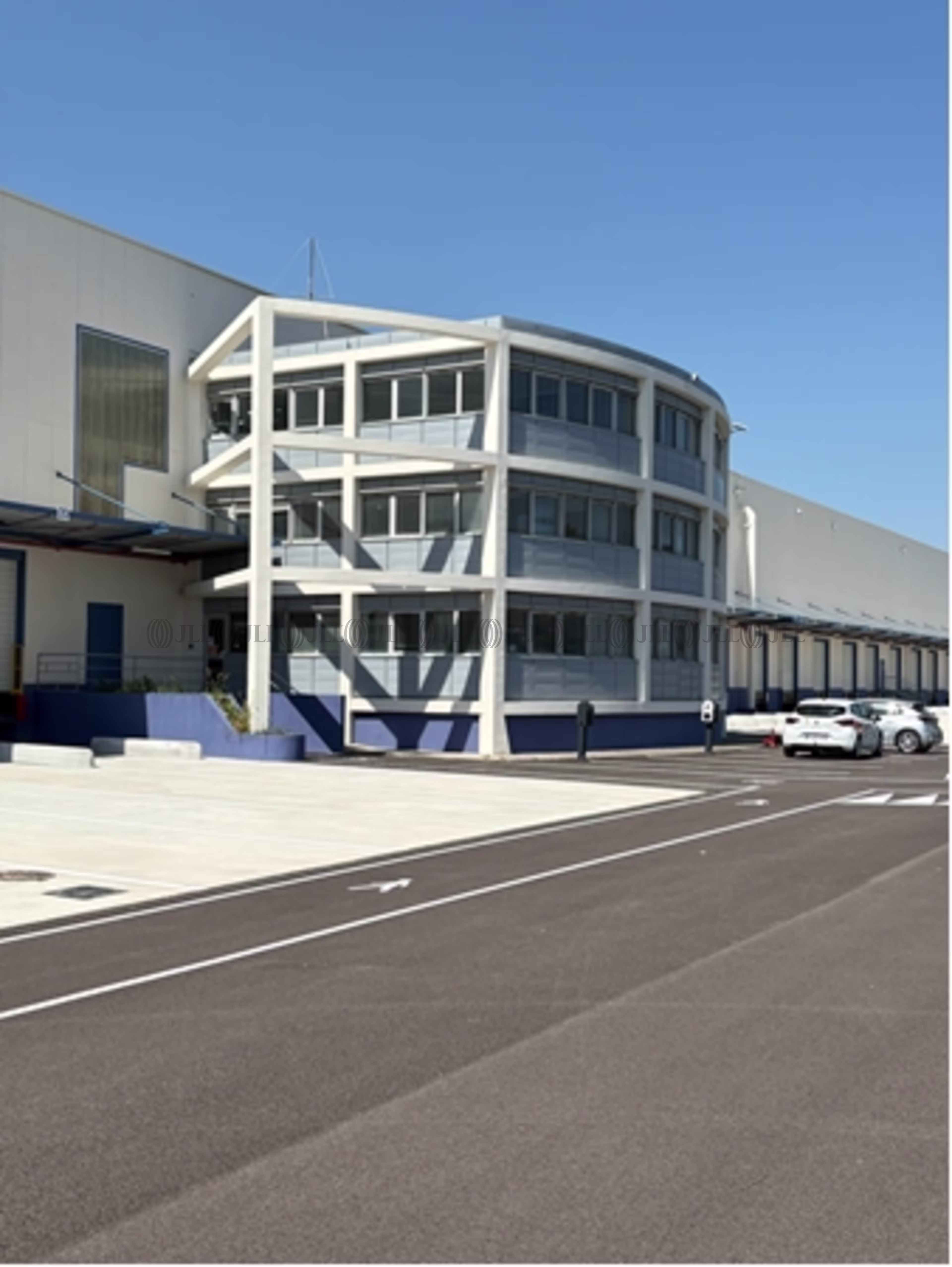 140 RUE DE LA GARENNE