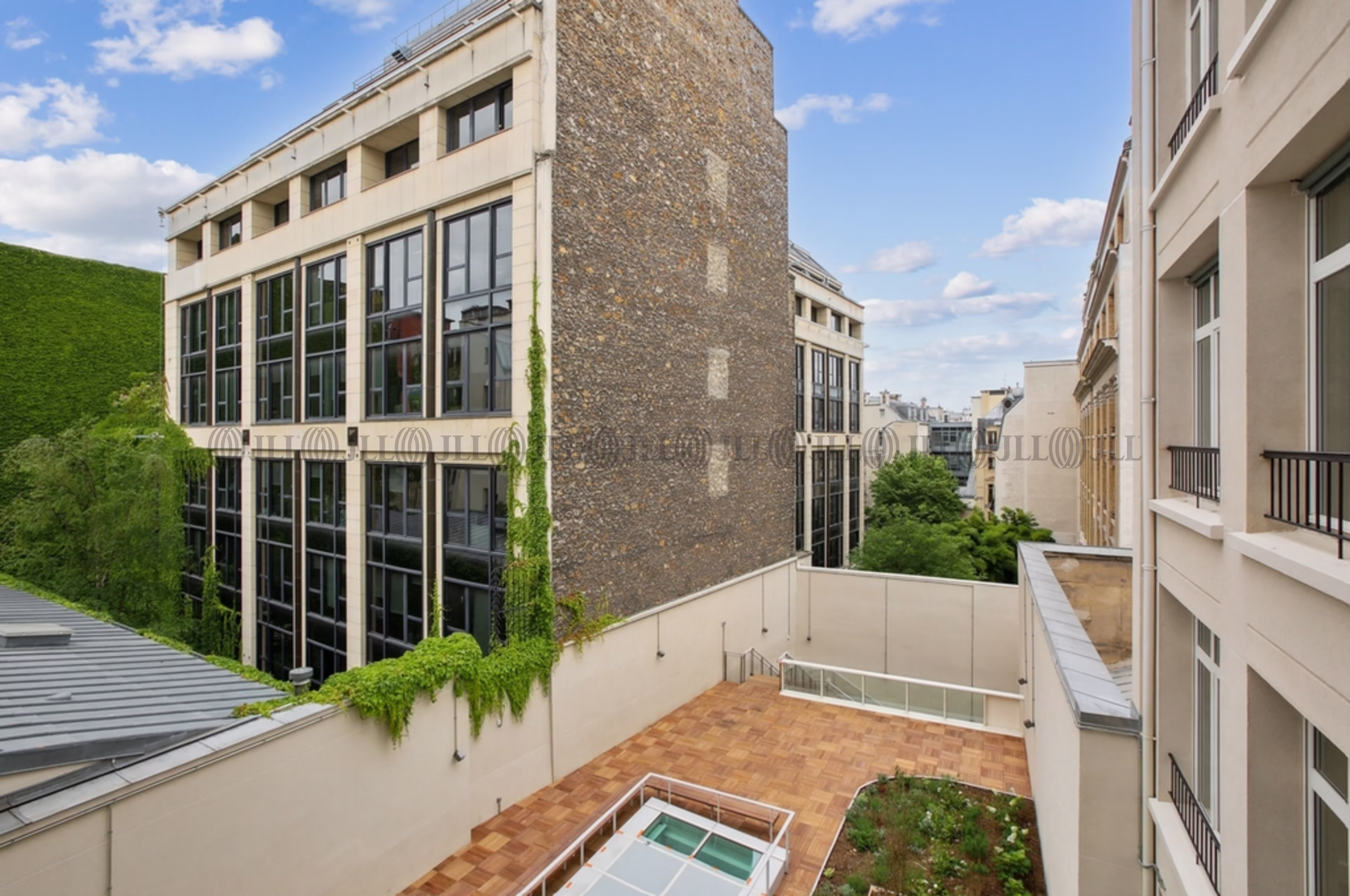 11-11BIS RUE D'AGUESSEAU