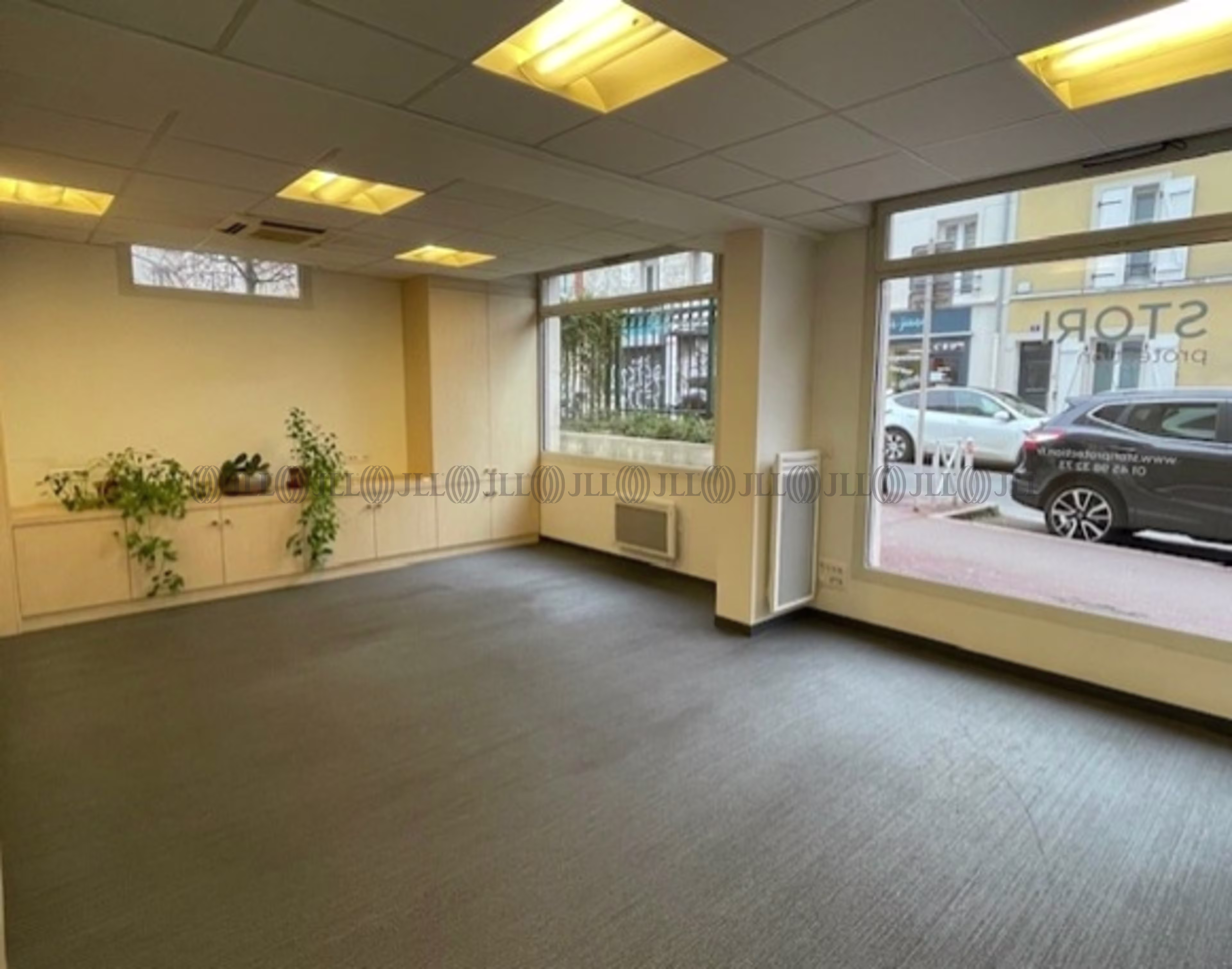 4 RUE PERIER