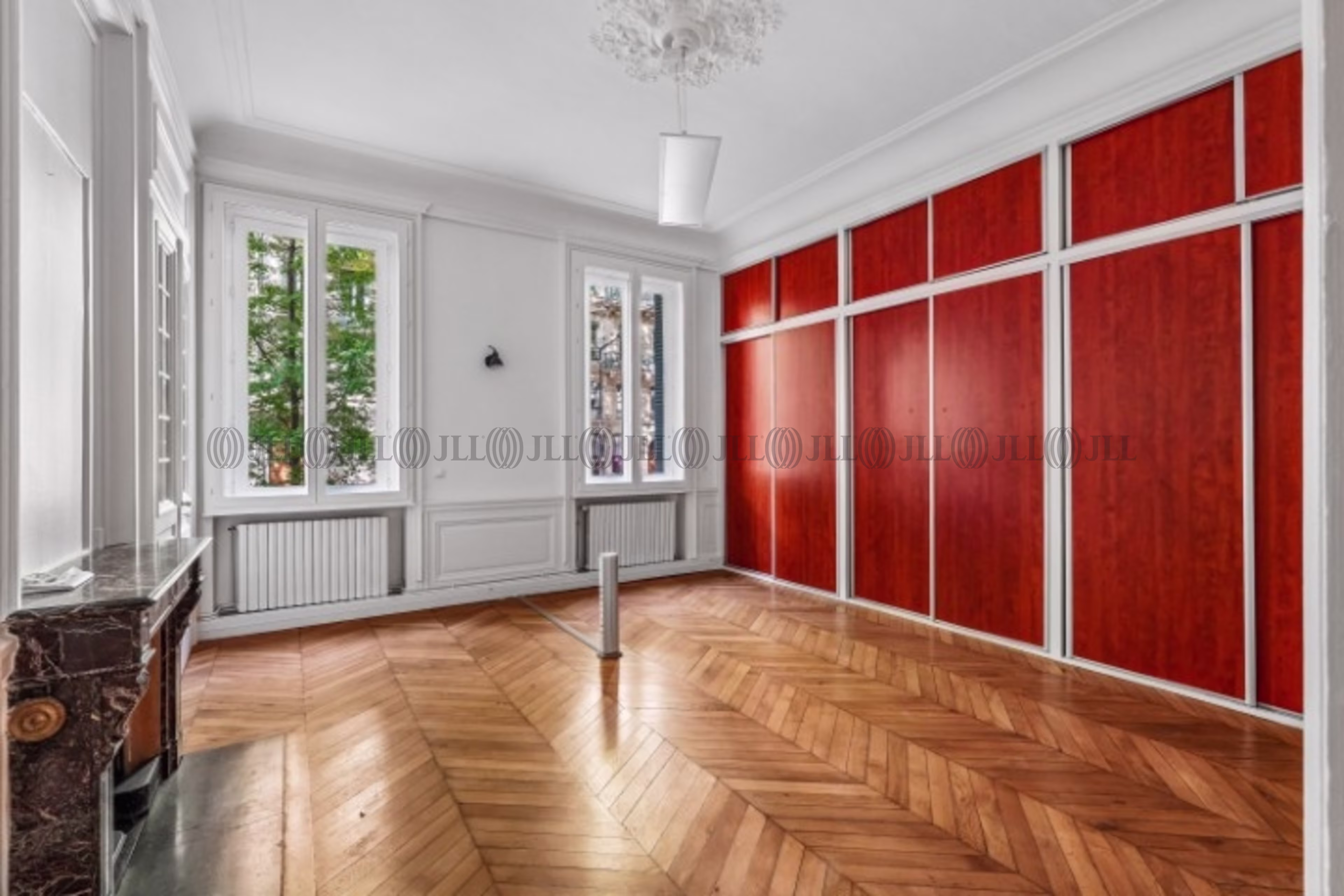 51 AVENUE MARECHAL FOCH