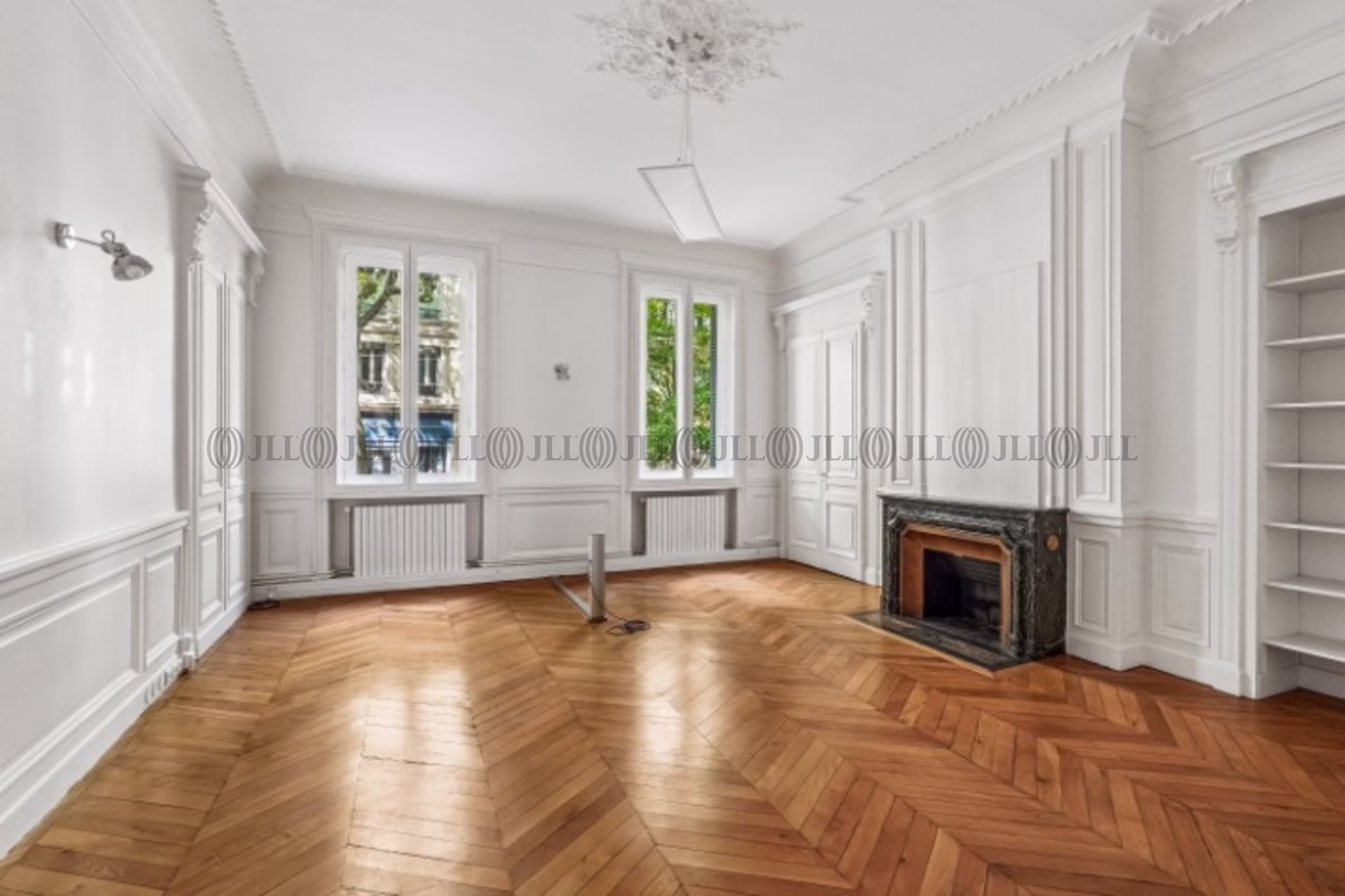 51 AVENUE MARECHAL FOCH