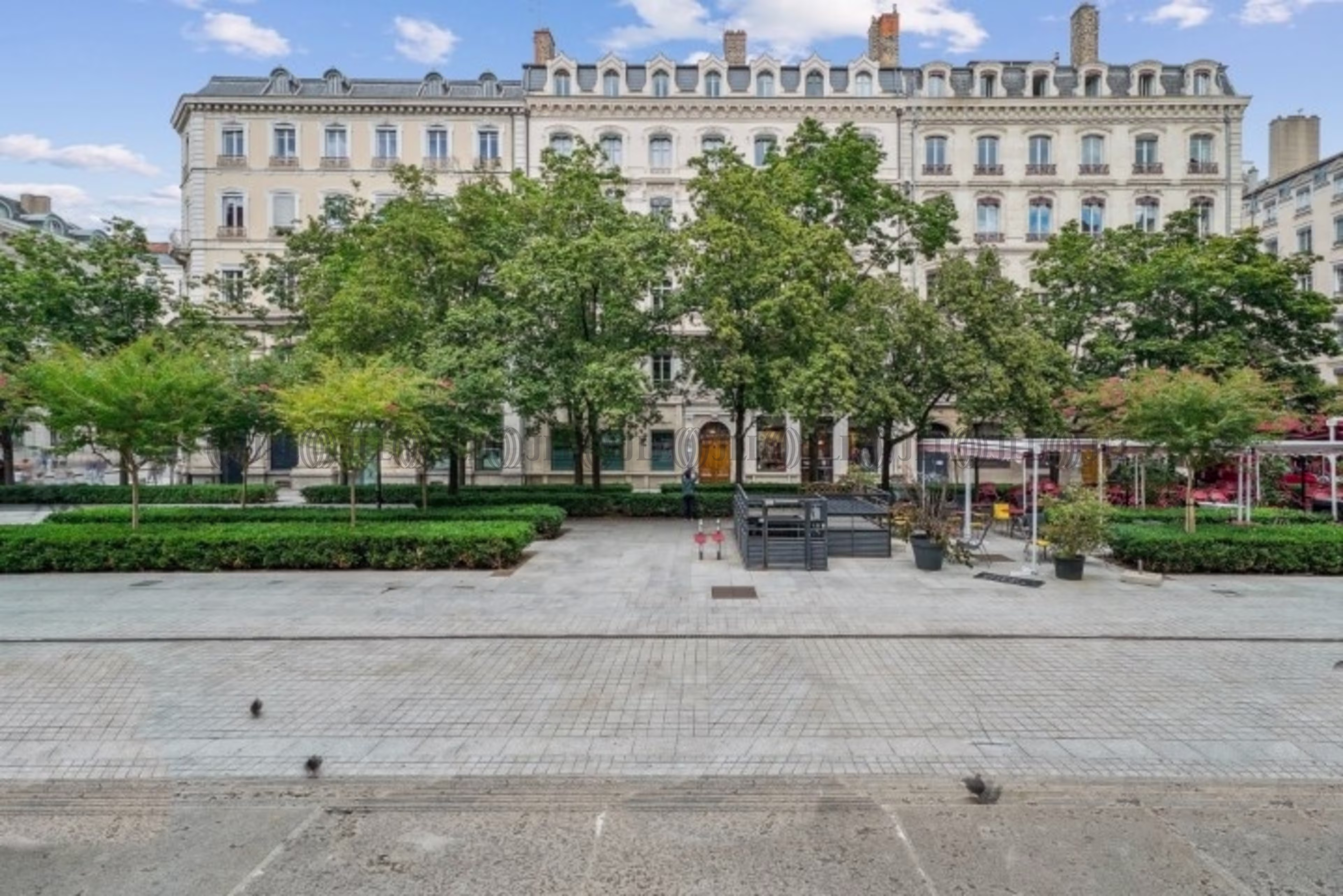 2 PLACE DE LA BOURSE