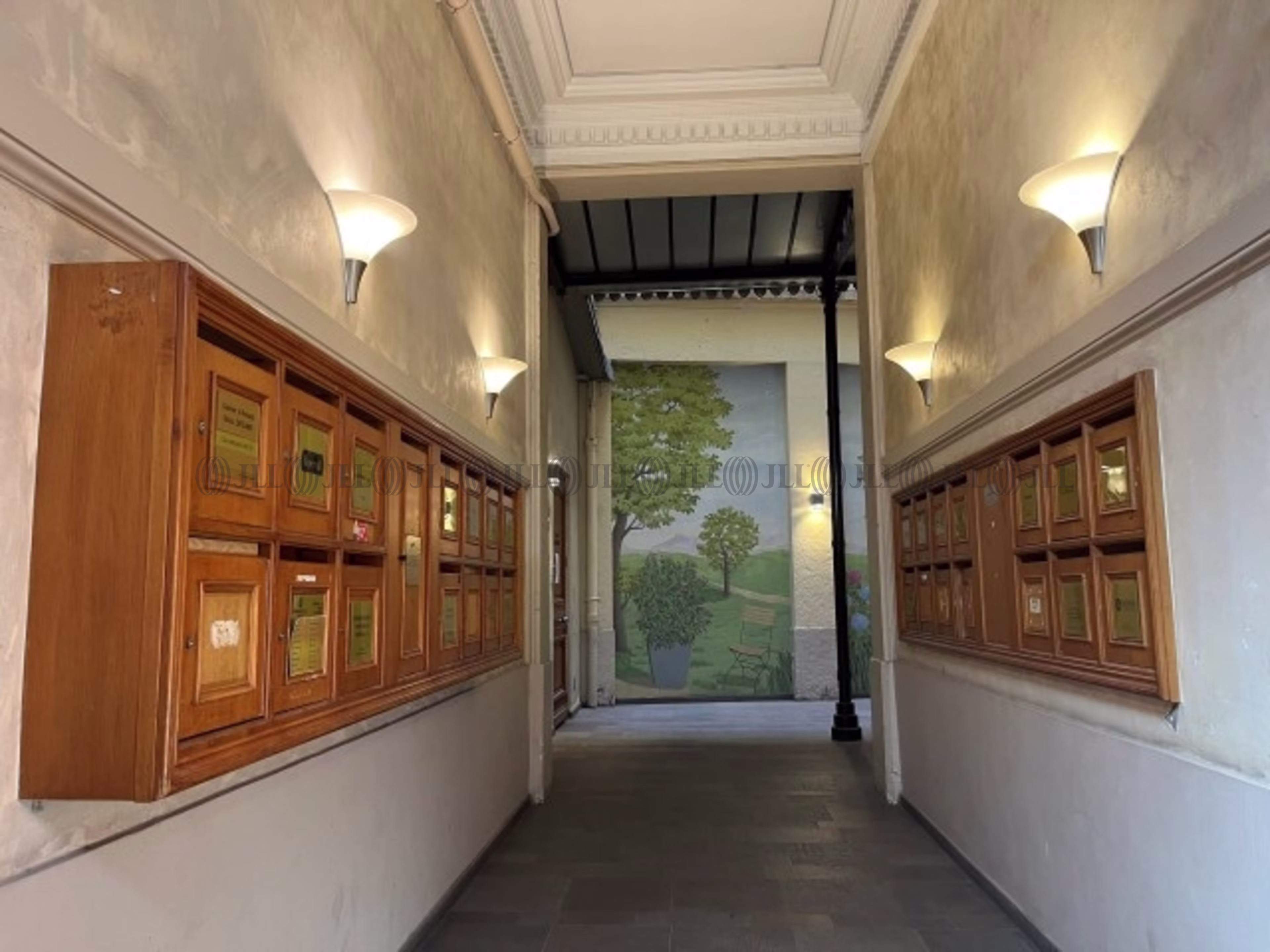 30 RUE DE LA REPUBLIQUE