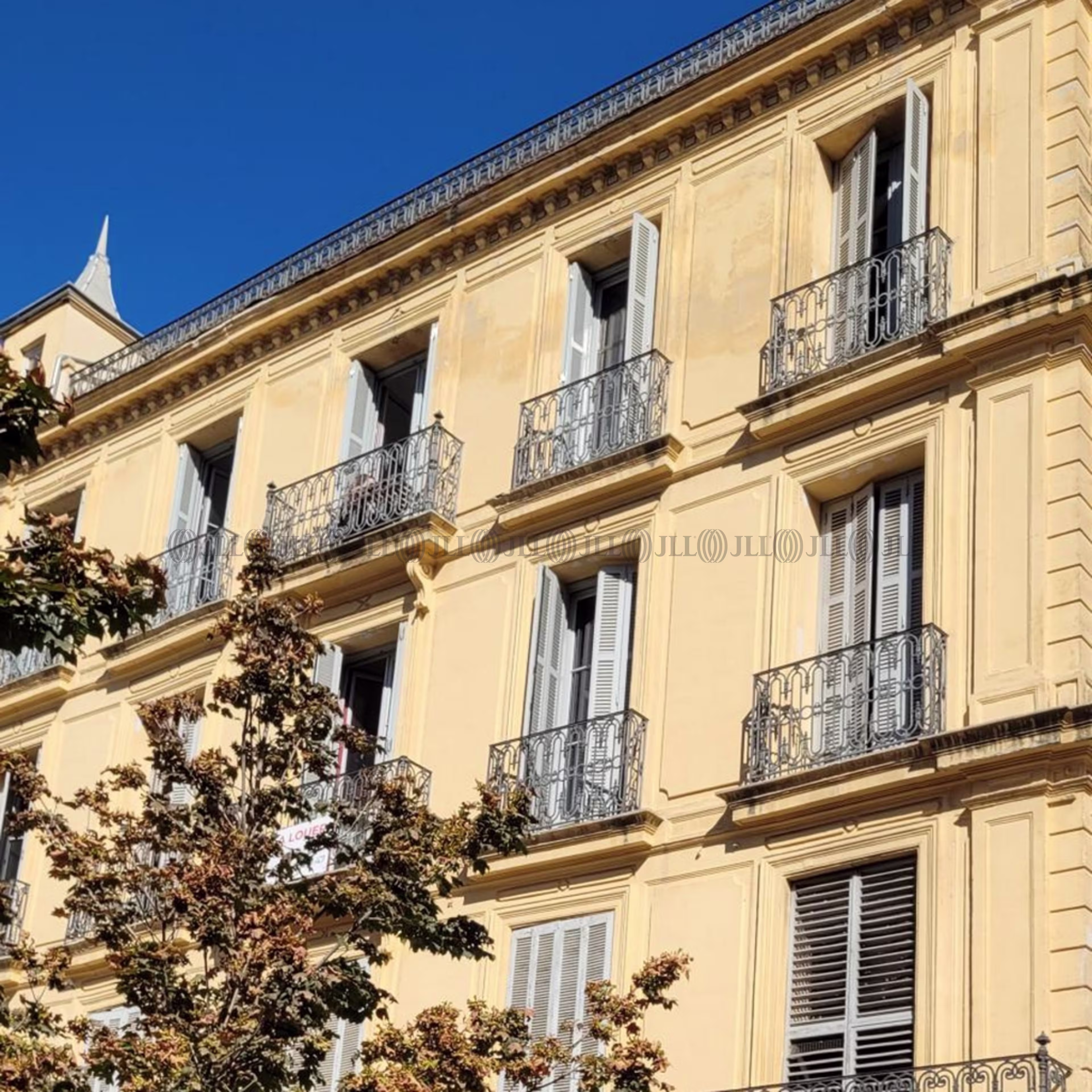 17 COURS MIRABEAU